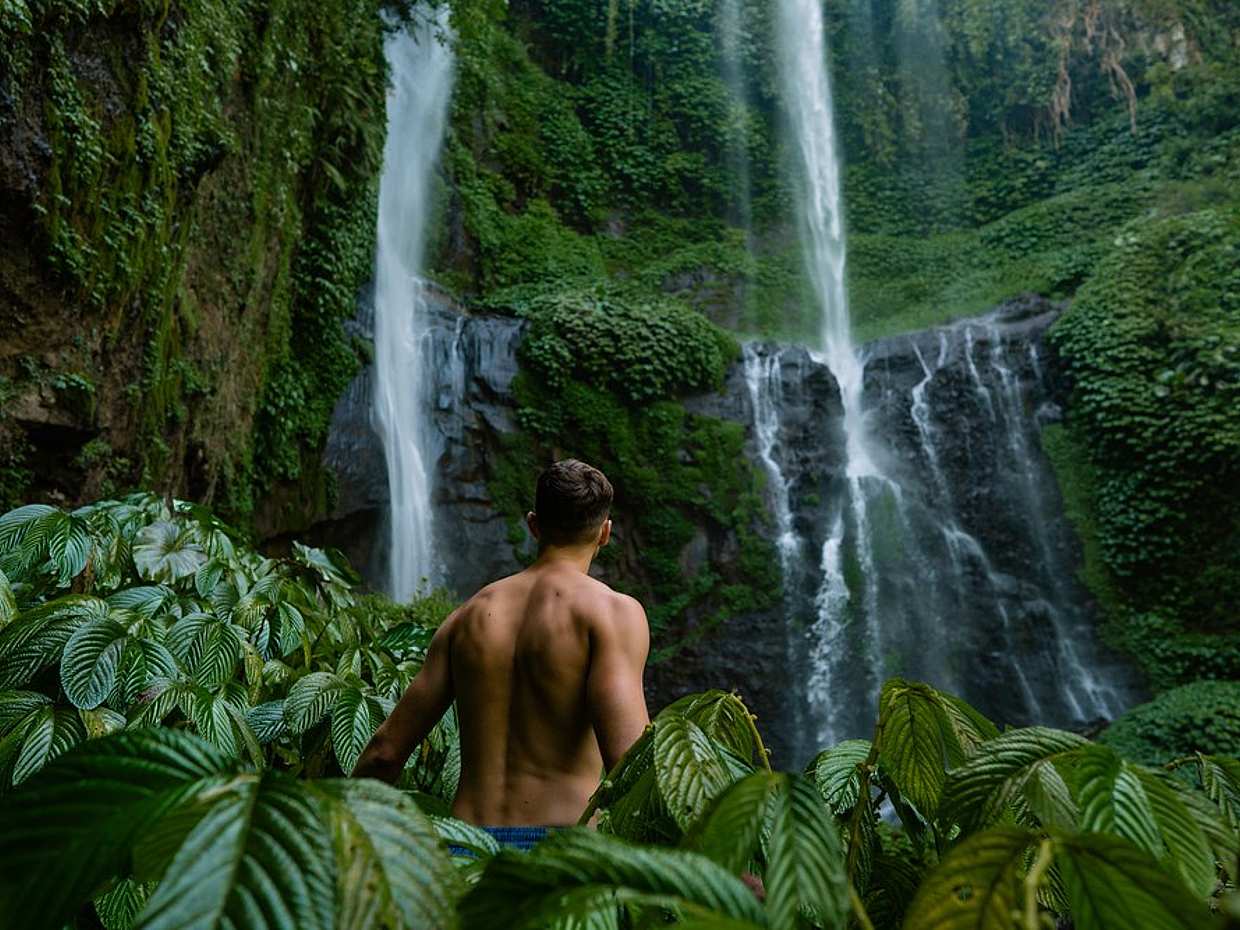 Enchanting Cascades: Exploring Bali's Breathtaking Waterfalls, photo 3