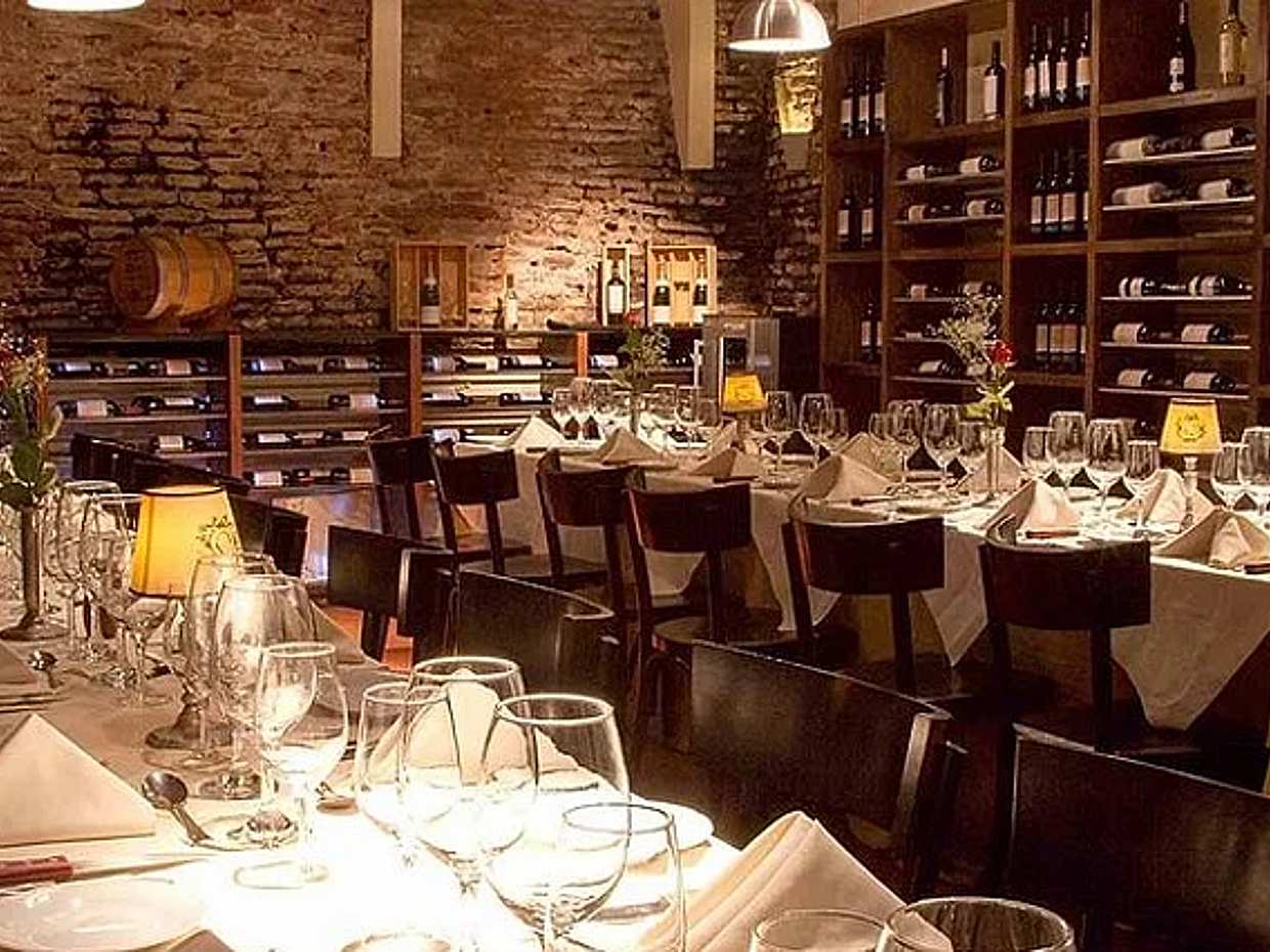 Wine Tasting with Tapas in Buenos Aires, photo 2