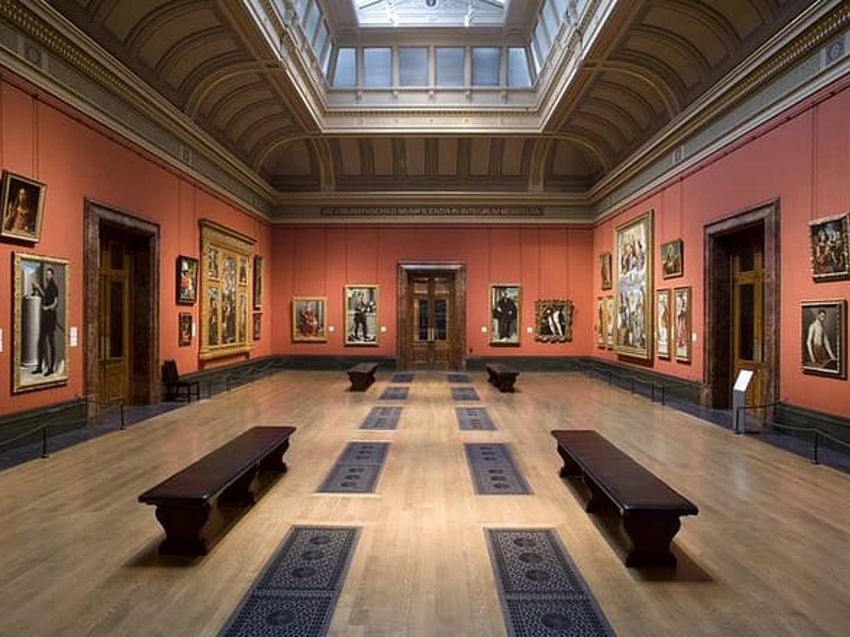 Mona Lisa and Venus de Milo Access with Host in Louvre Museum, photo 4