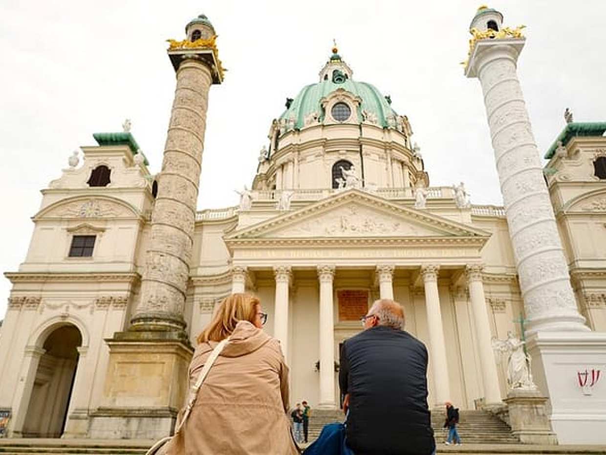 Recorrido privado por la ciudad de Viena: Palacios, iglesias y opción de tarta Sacher, photo 3