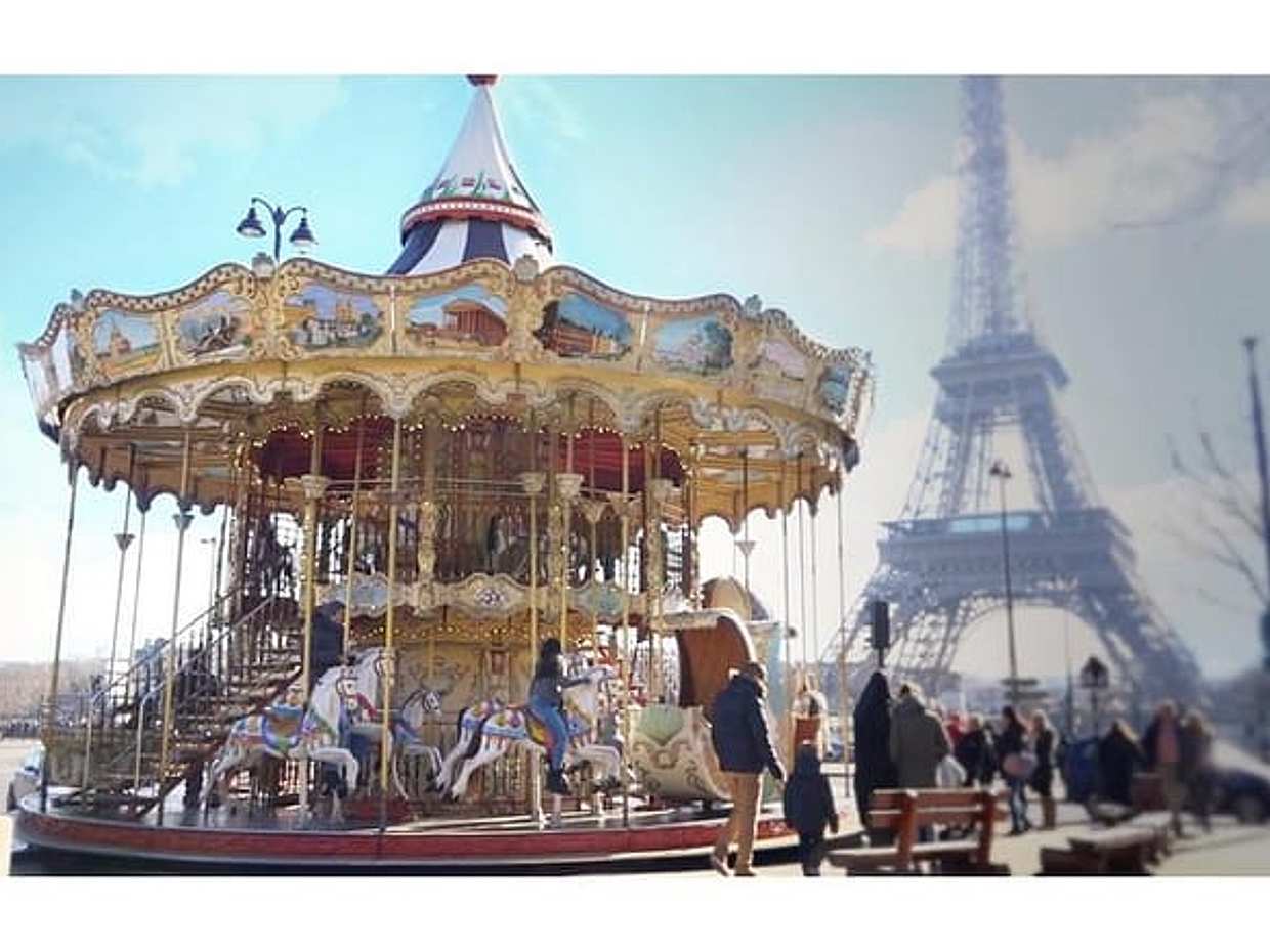 OT Paris Eiffel Tower 2nd Level Spanish Guided Tour with Ticket For Summit, photo 5