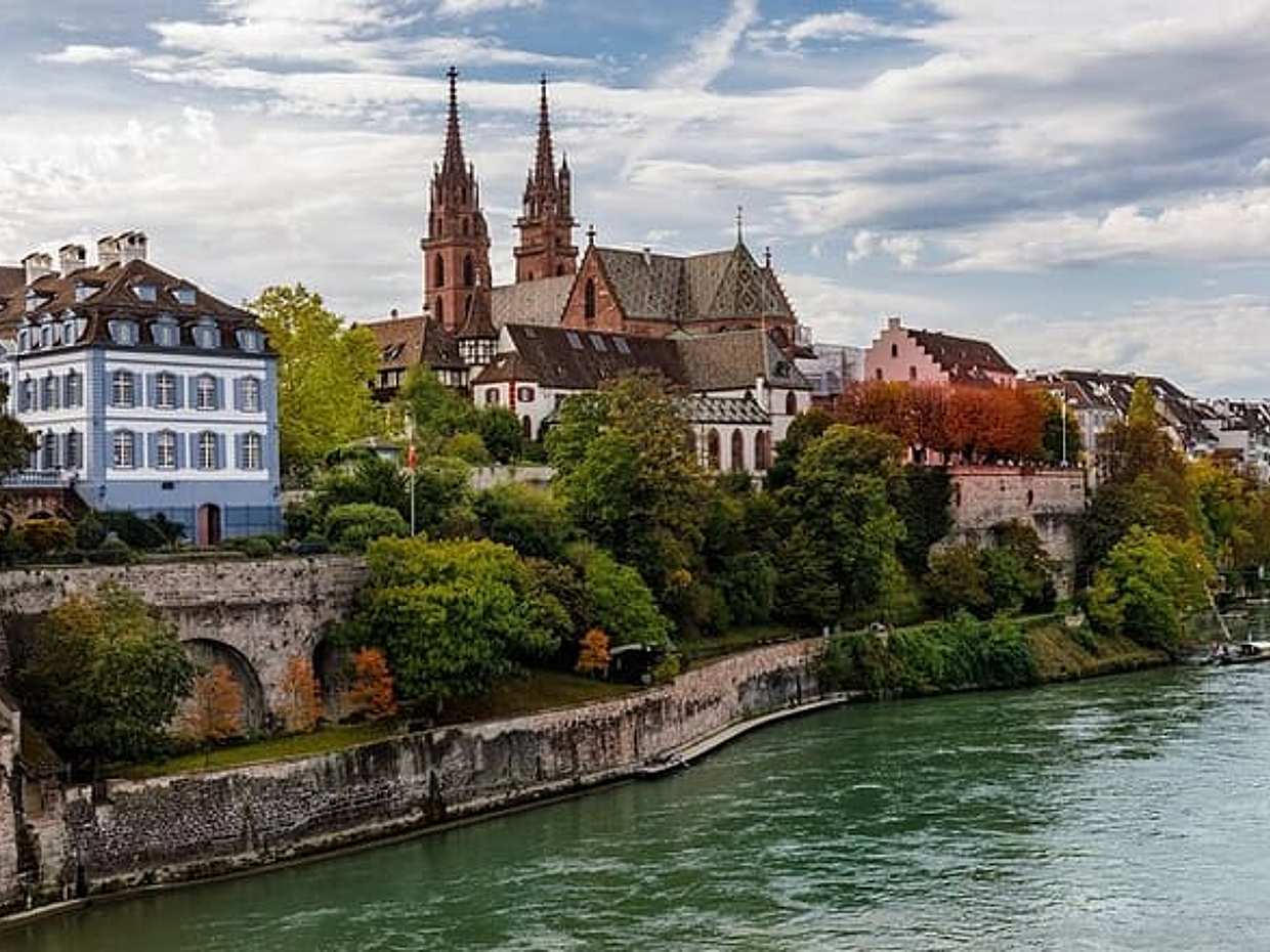 Door-to-Door private transfer and driver from Strasbourg to Basel in France
