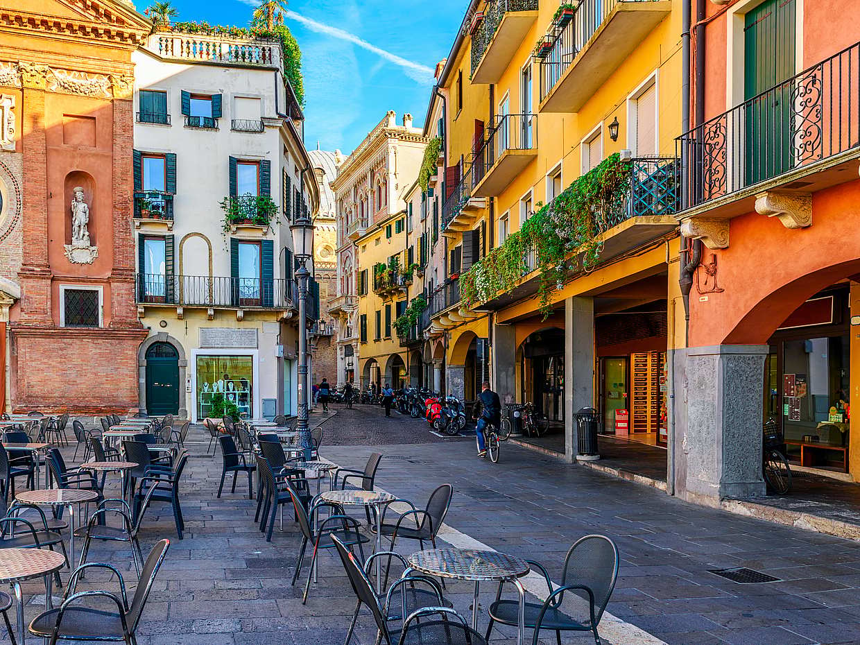 Experience Padua Like a Local. Private Tour from Venice, Italy, photo 3