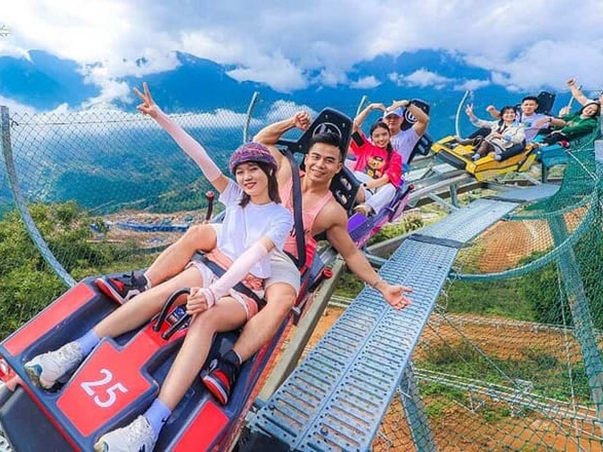 Sapa Alpine Coaster & Best View Coffee Half-Day Tour, Vietnam