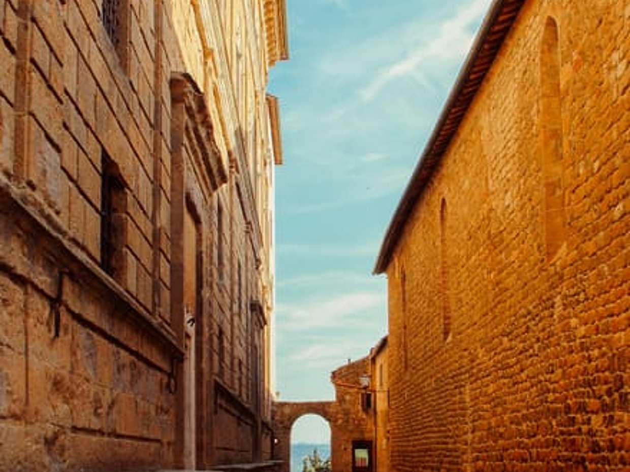 Val d'Orcia Masterpiece: E-Bike, Brunello & UNESCO Views, photo 4