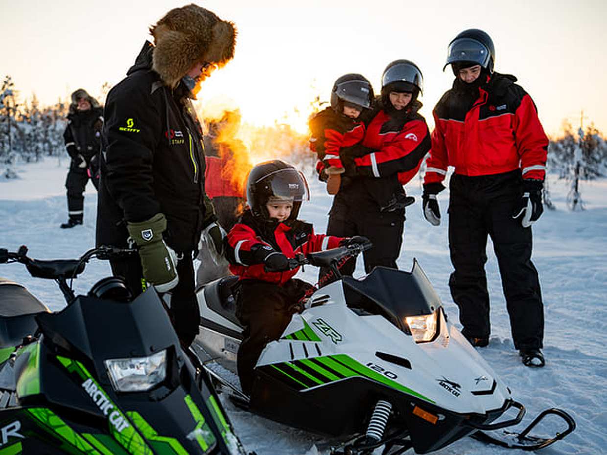 Family Snowmobile Safari with Kids’ Mini-Snowmobiles & Campfire, Levi, photo 3