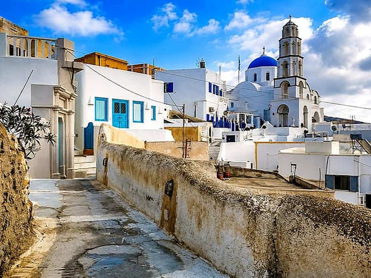 Santorini Highlights & Hidden Gems – Private Family-Friendly Tour, photo 3