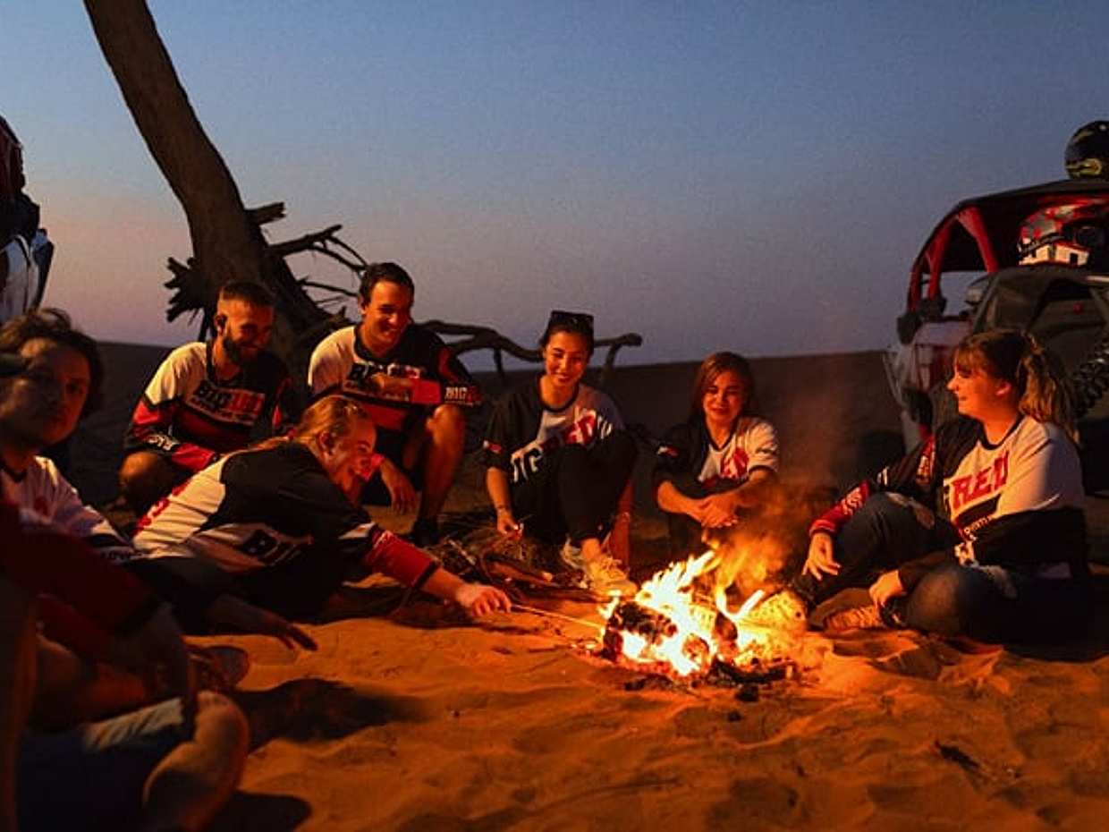 NIGHT RAID : Dubai Desert Buggy w/Camel Ride & Sandboarding, photo 2