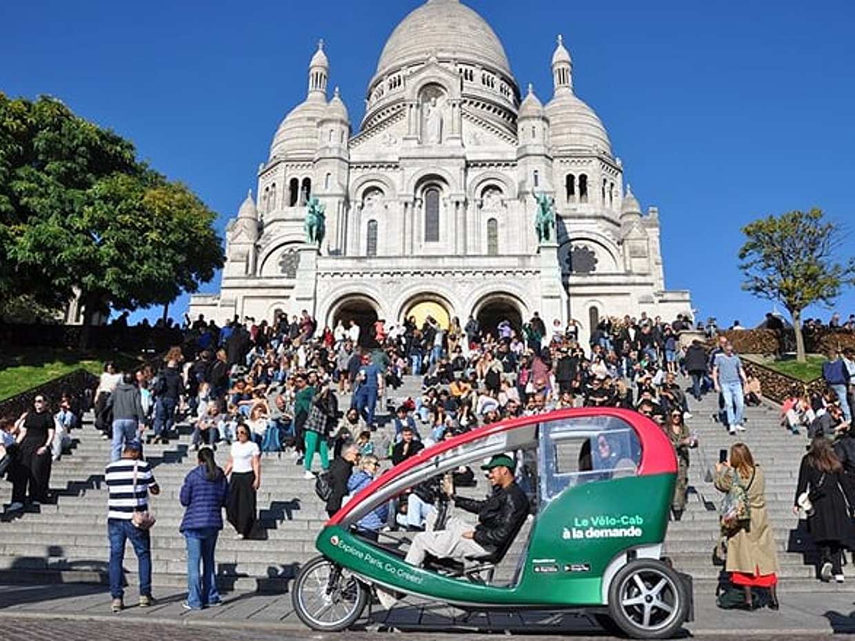 Private city tour in Paris by rickshaw bike : The Emily, photo 3