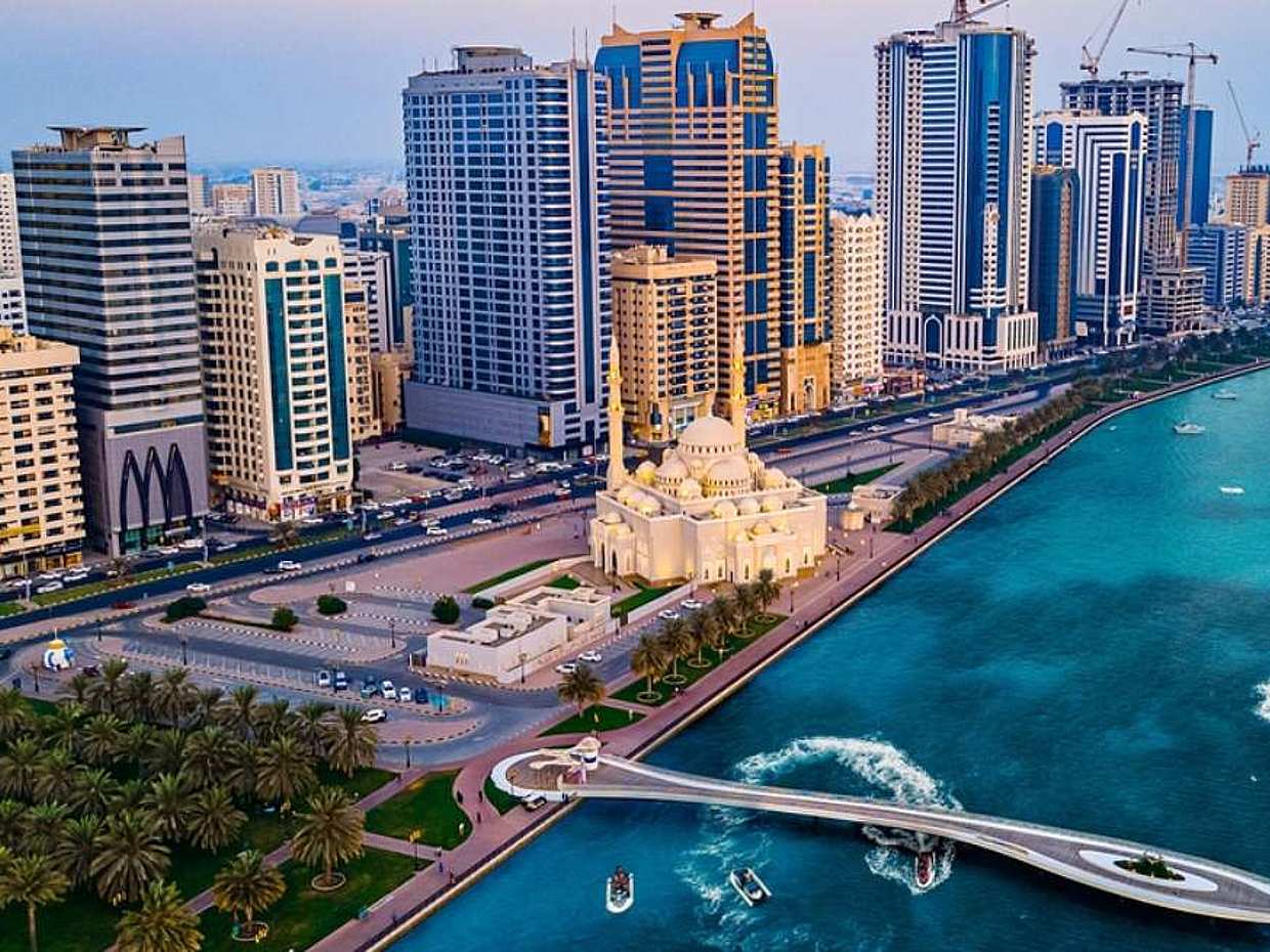Private Sharjah & Ajman City Tour in United Arab Emirates, Dubai, photo 3