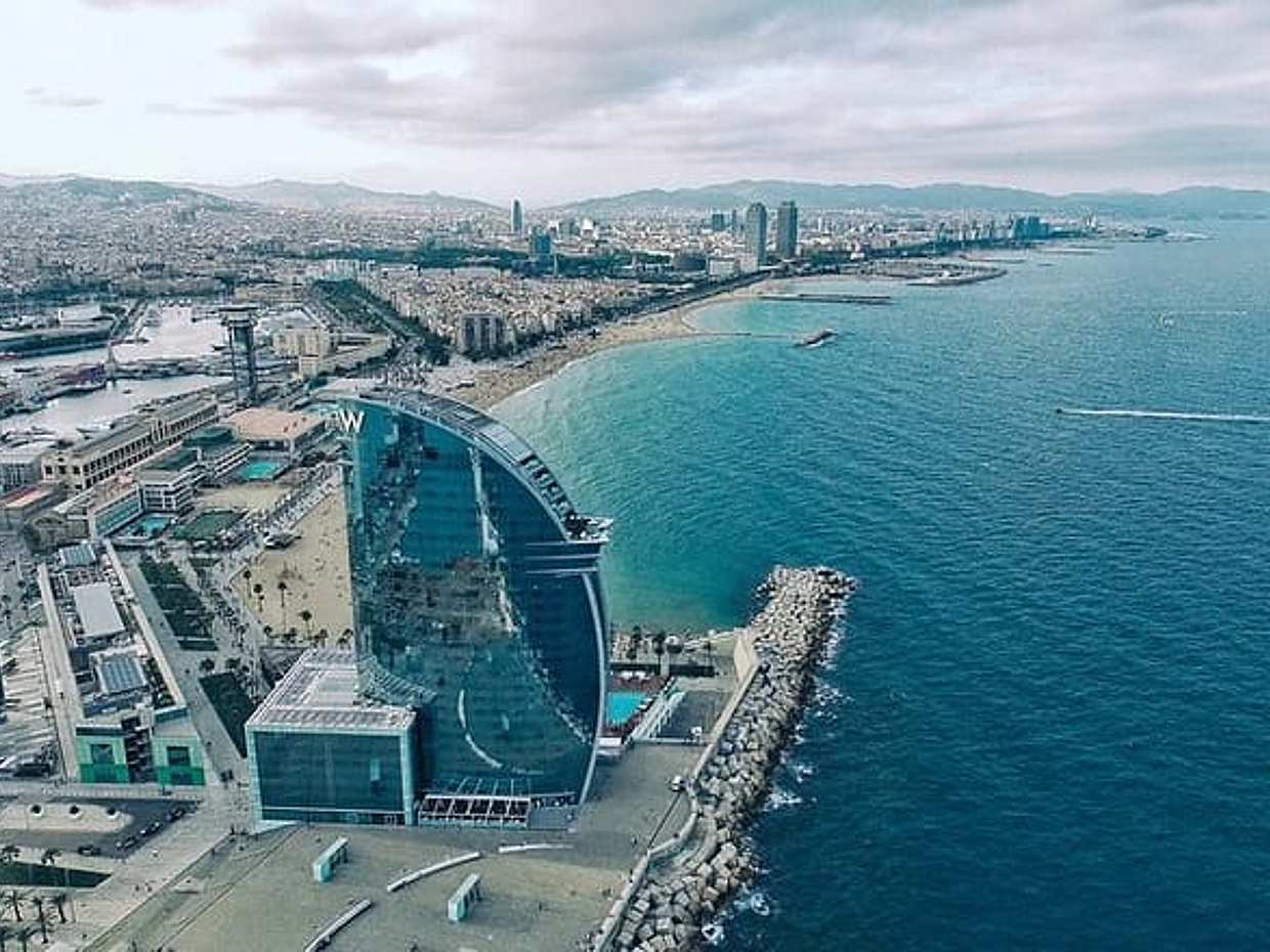 "Tour Turistico Privato di 4 Ore di Barcellona in Spagna", photo 3
