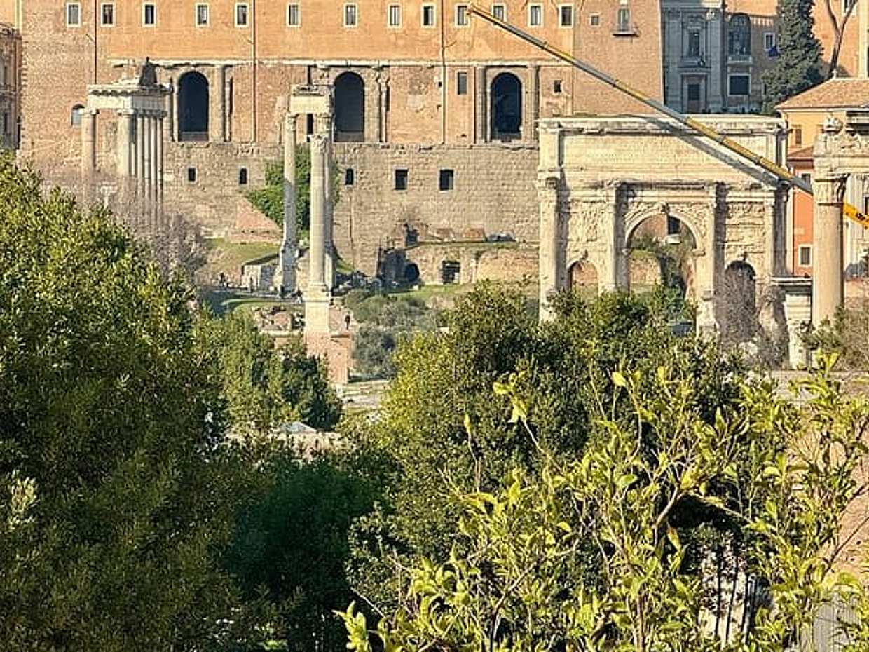 Rome Colosseum Self Audoguided Tour and Tiber River Boat Ride, photo 2