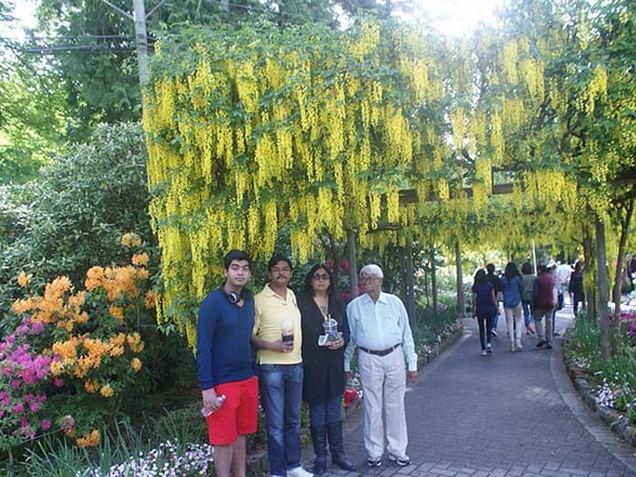Vancouver,Victoria,Whistler Best Price Guranteed 4 Days Tour Private