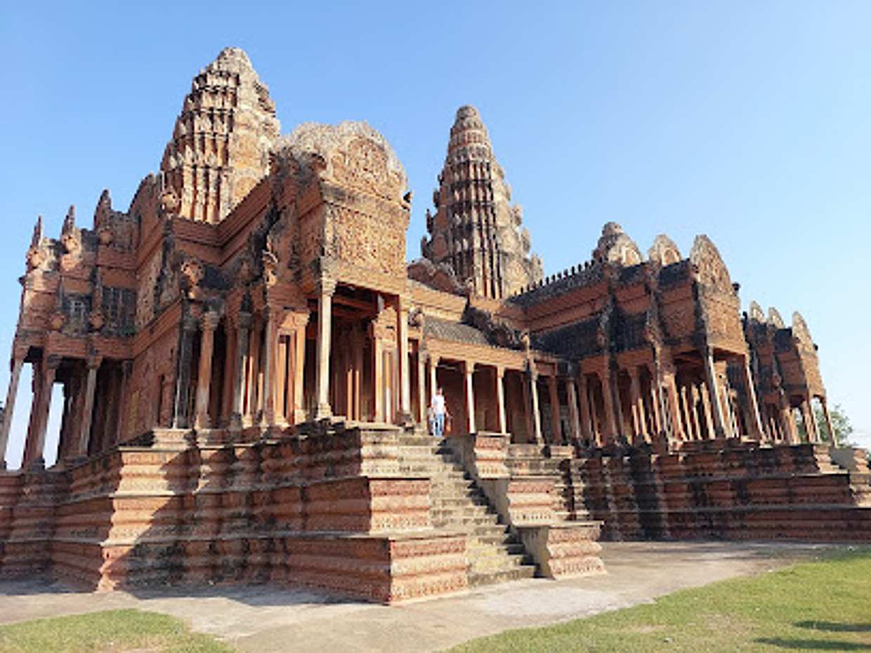 Private Tour to Udong Hill & Sunset Cruise on Mekong River in Cambodia, Phnom Penh, photo 5