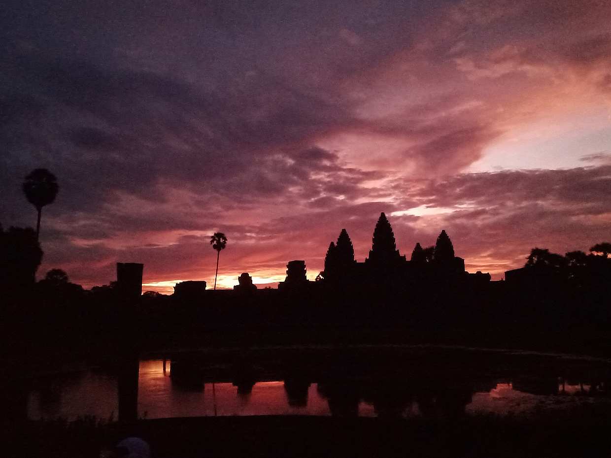 Private One Day Tour with Sunrise at Angkor Wat in Cambodia, Krong Siem Reap, photo 2