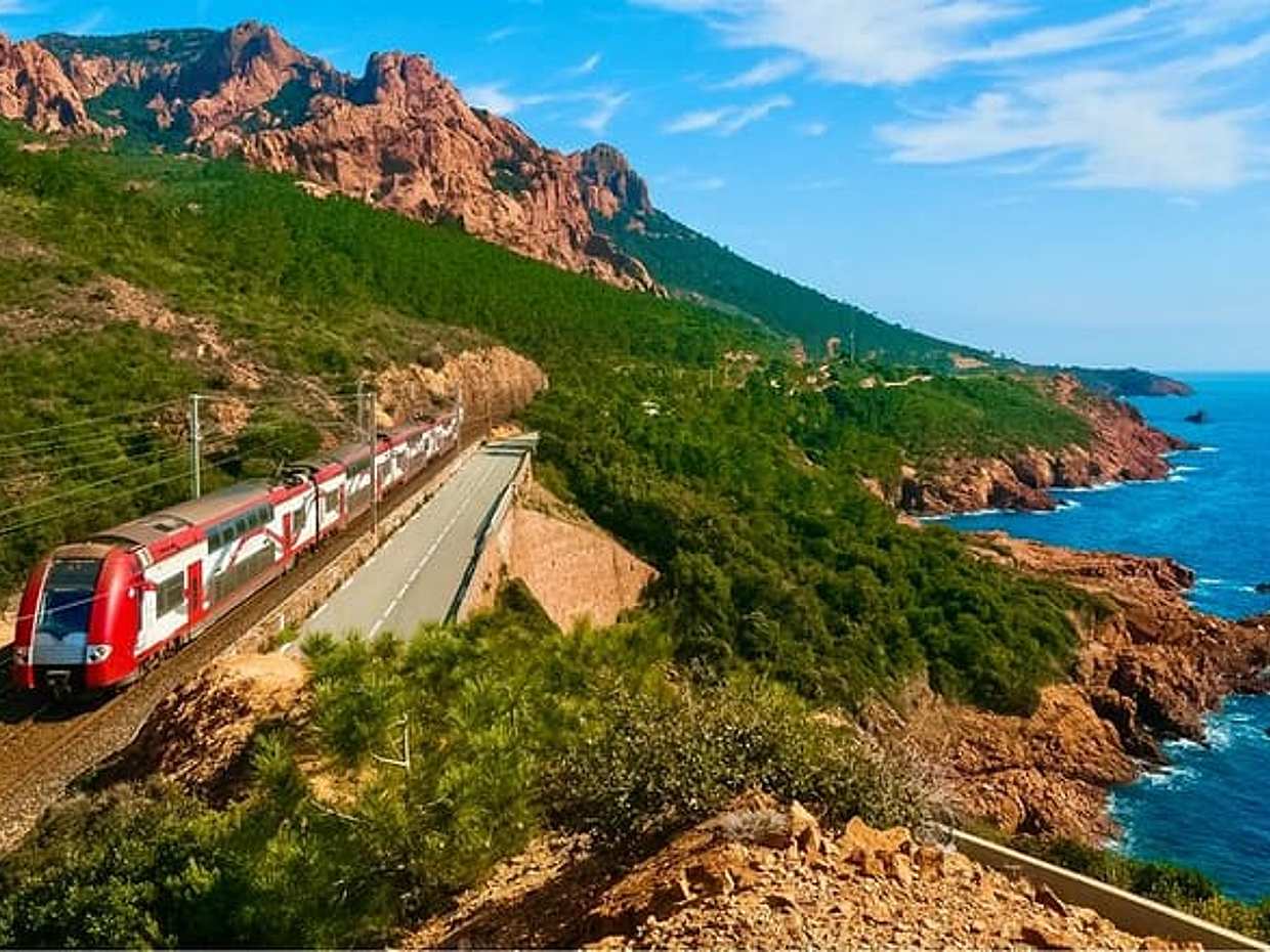 Train Tour Through the French Riviera Colorado With Lunch in France, Nice