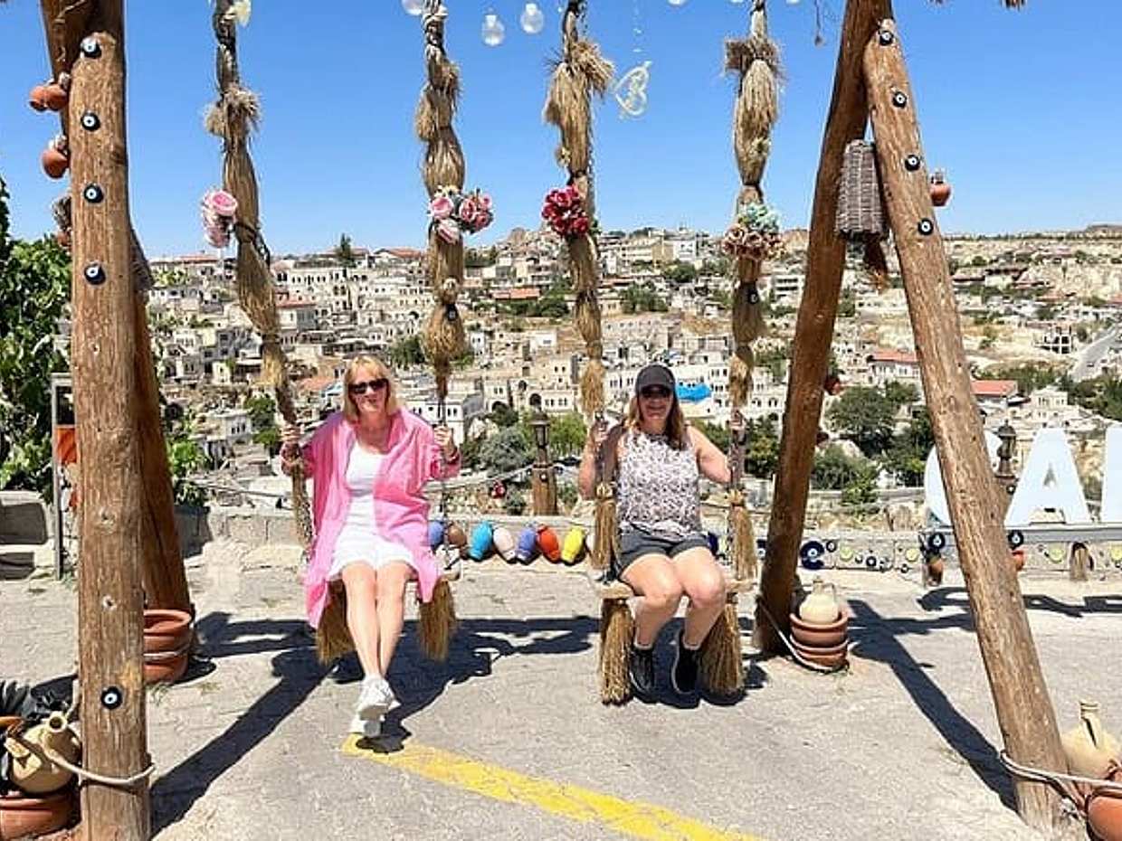 Kapadokya Kırmızı Tur, ÖĞLE YEMEĞİ ve Türkiye, Nevşehir'de Sıra Atlama GİRİŞ BİLETLERİ dahil, photo 4