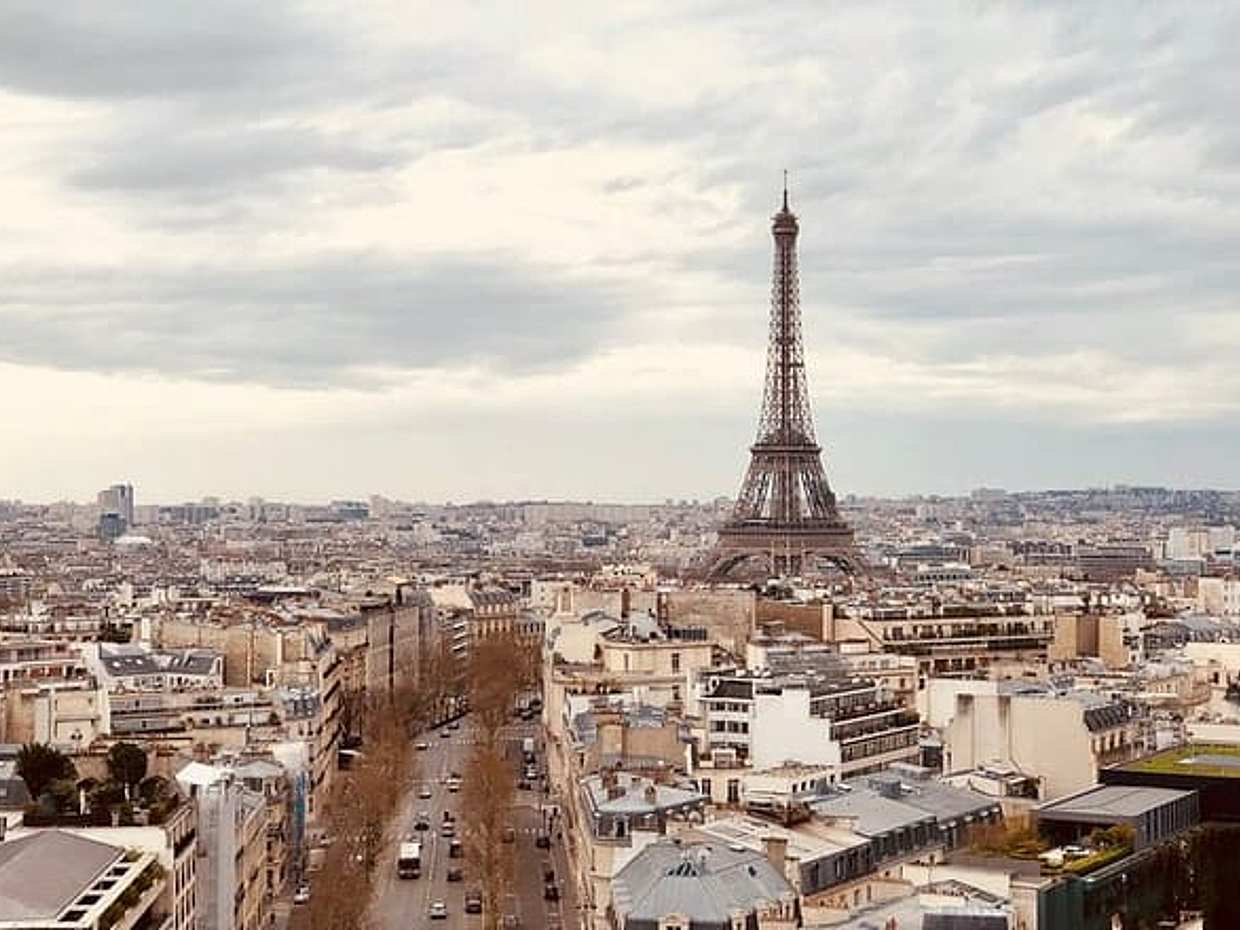Eiffel tour with Private hotel pick up and Champ de Mars., photo 5