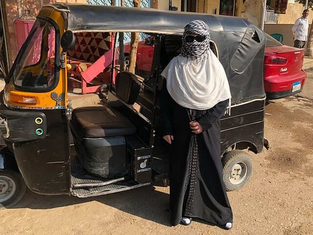 Private Tuk-Tuk Trip in The Great Pyramids Village
