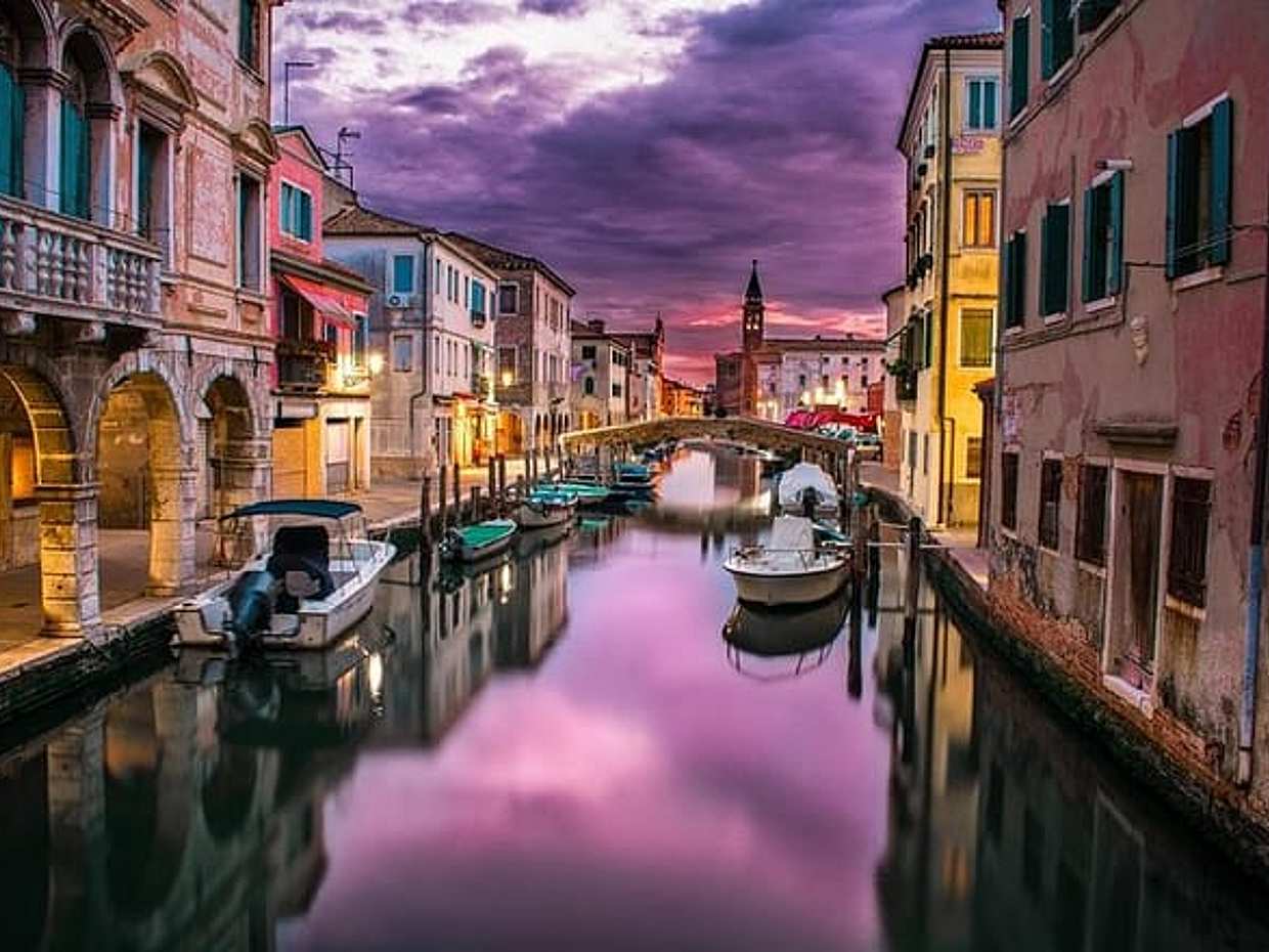 Private Transfer from Zagreb to Venice with 2h of Sightseeing