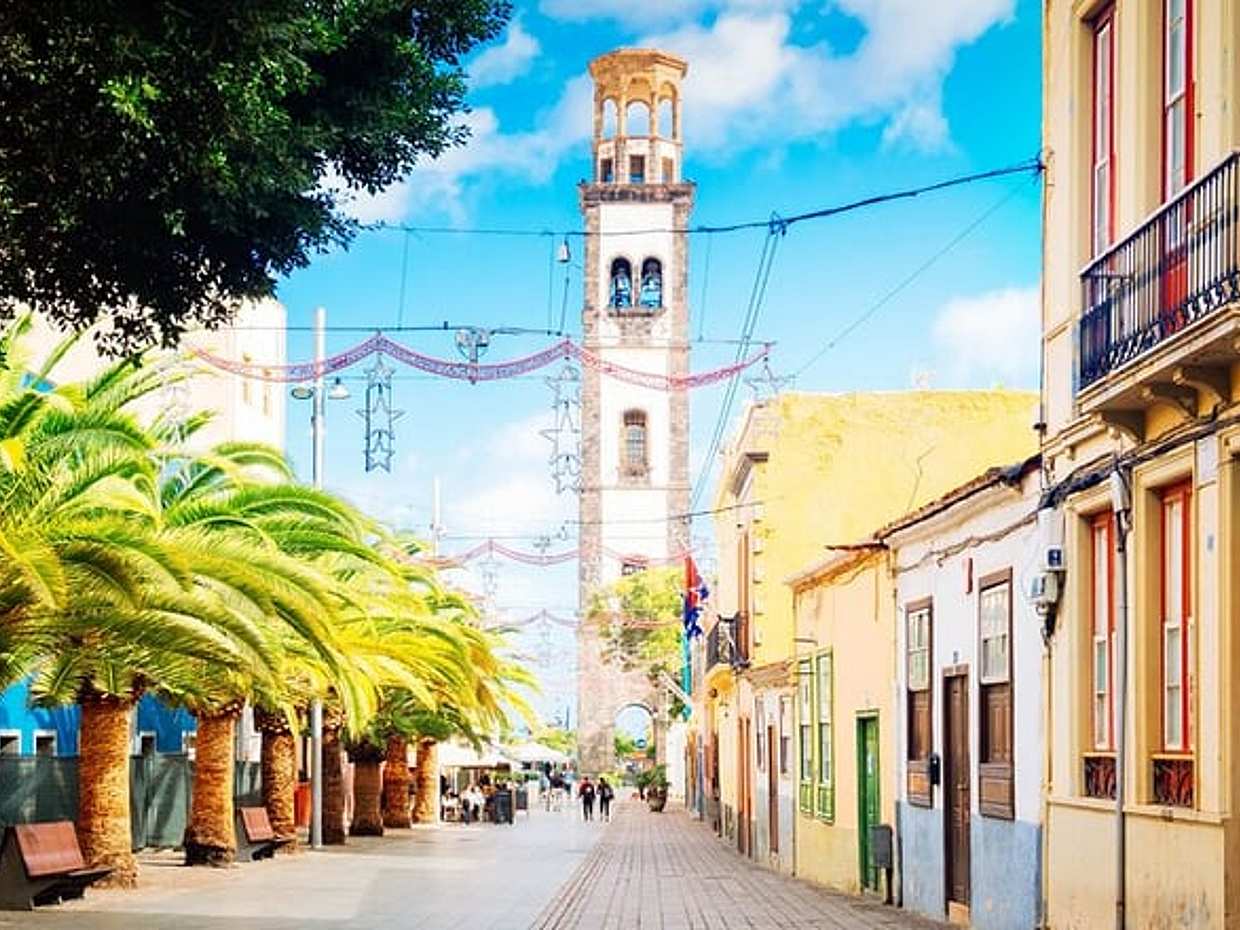 Tenerife Scavenger Hunt & Highlights Self-Guided Walking Tour