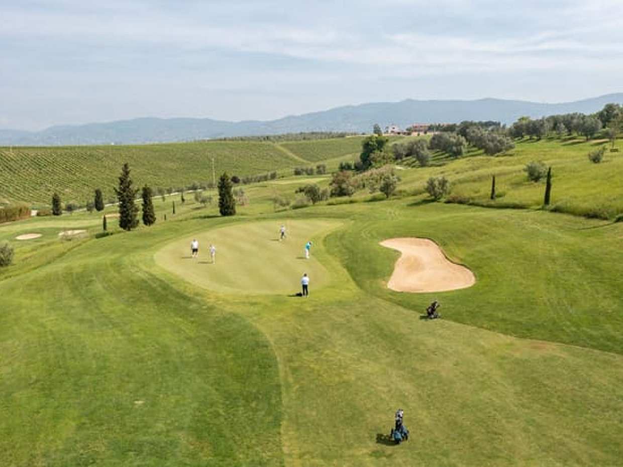 Fairways of Elegance: A Premier Golfing Expedition, photo 3