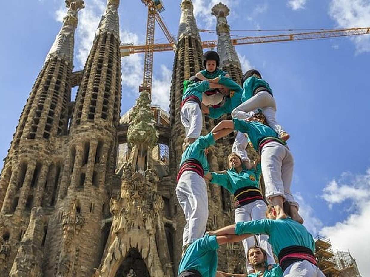 Barcelona 2ήμερη εκδρομή: Γκαουντί, Σαγράδα Φαμίλια, Μονσεράτ & οινοποιείο στην Ισπανία, photo 2