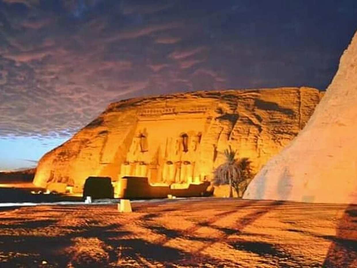 12 Days Egypt Tour Package with Nile Cruise and Hurghada Holiday