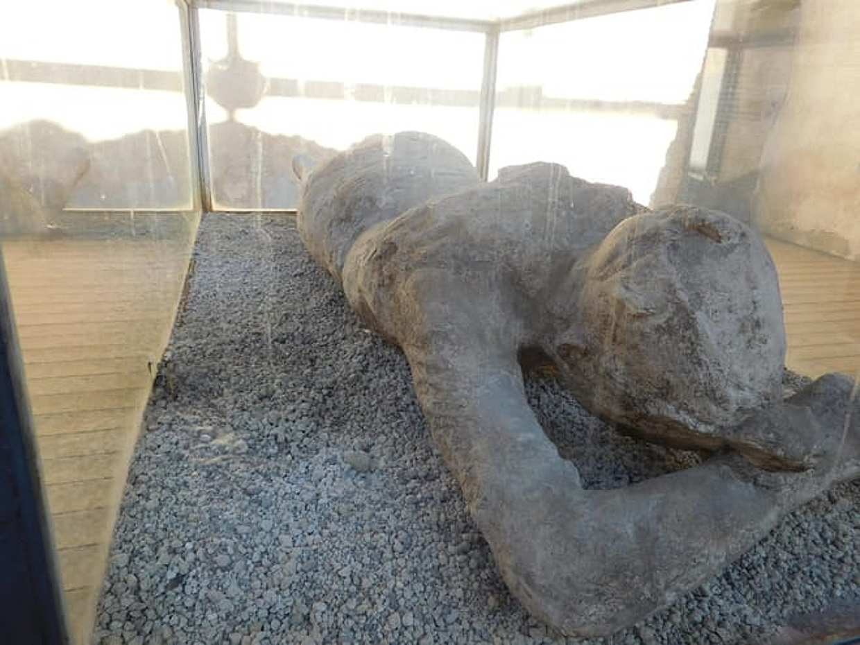POMPEII & AMALFI COAST tour from Naples - Group Tour, photo 3