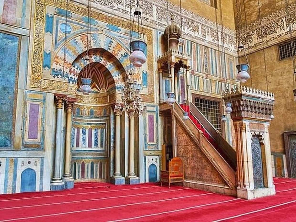Day Tour Visit Islamic Religion Historical Sights