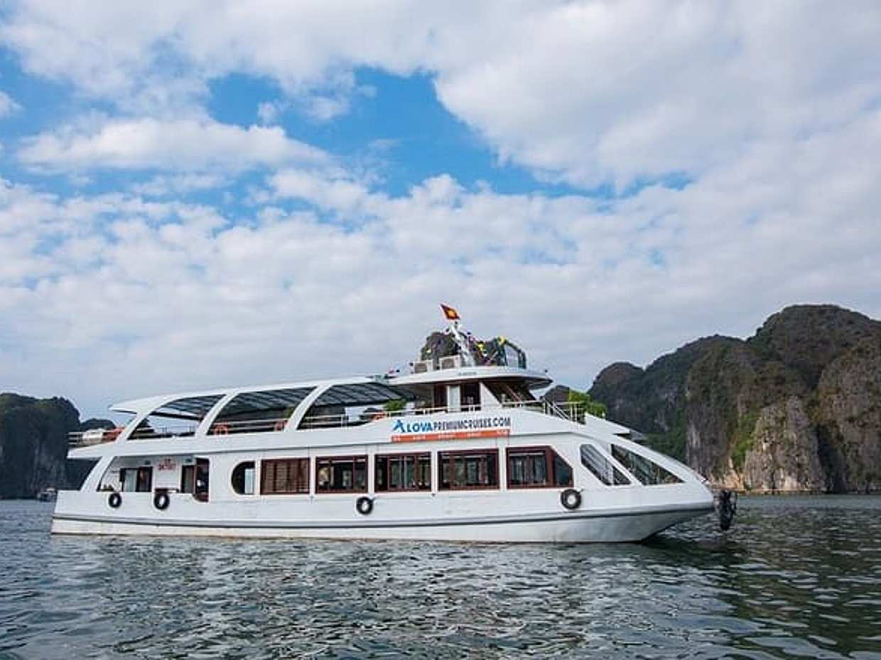 Best Selling - Ha Long Bay 1 Day Tour With Beach & Cave Explore, photo 3