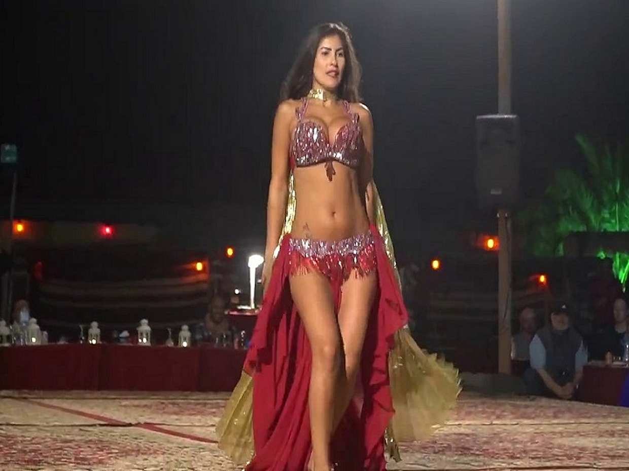 Shared Desert Safari with Normal BBQ Dinner in United Arab Emirates, Dubai, photo 5