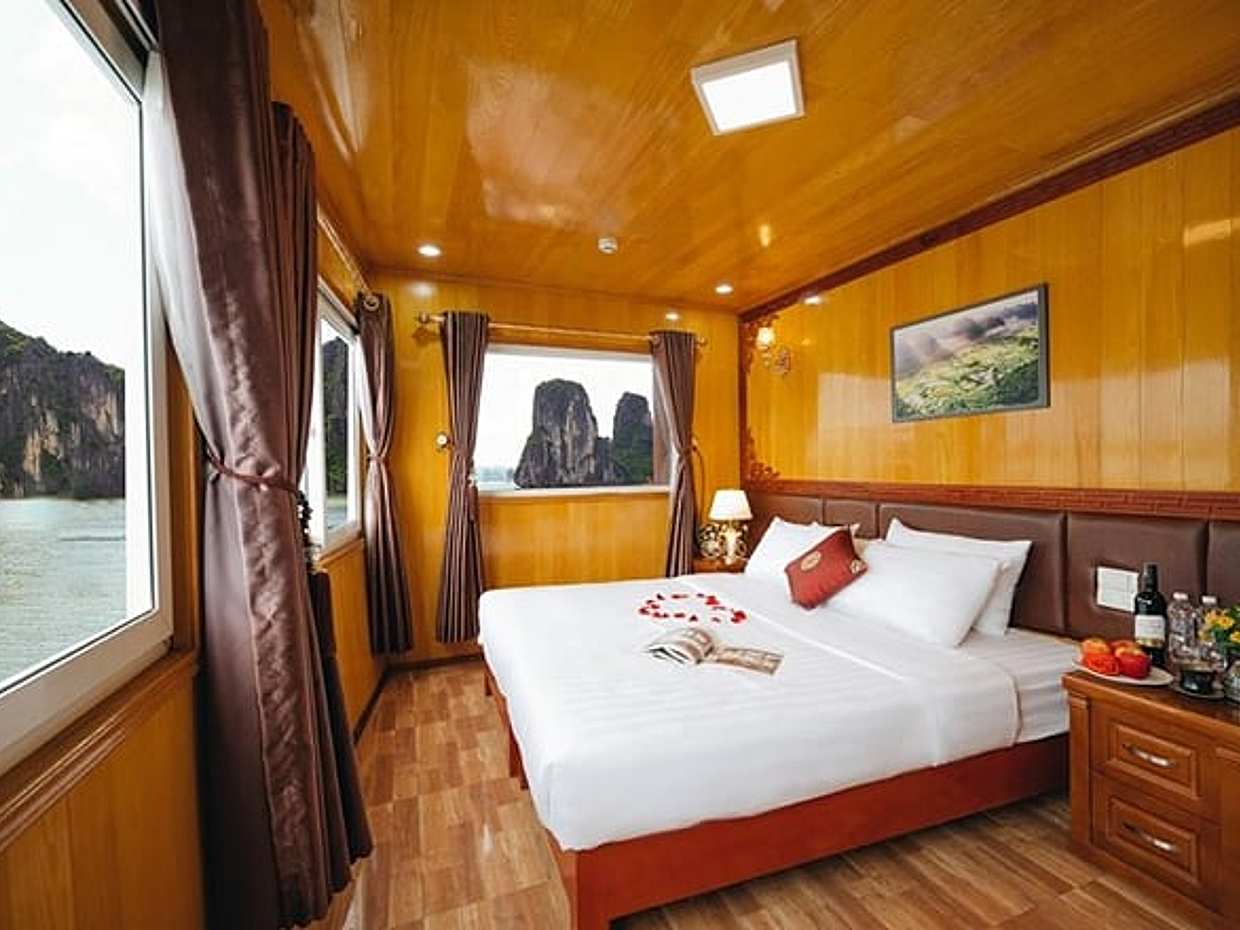 BOUTIQUE CRUISE 2 Days 1 Night Explore Lan Ha Bay & Cat Ba Island, photo 4