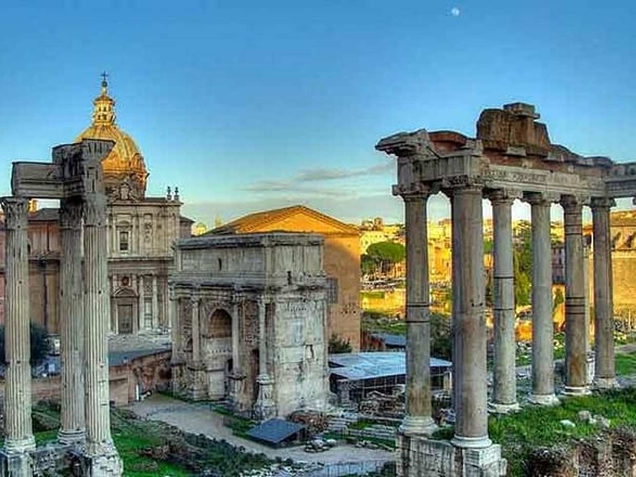 Imperial Rome, Colosseum & Forum plus Capitol Hill 4hrs Private Guided Tour