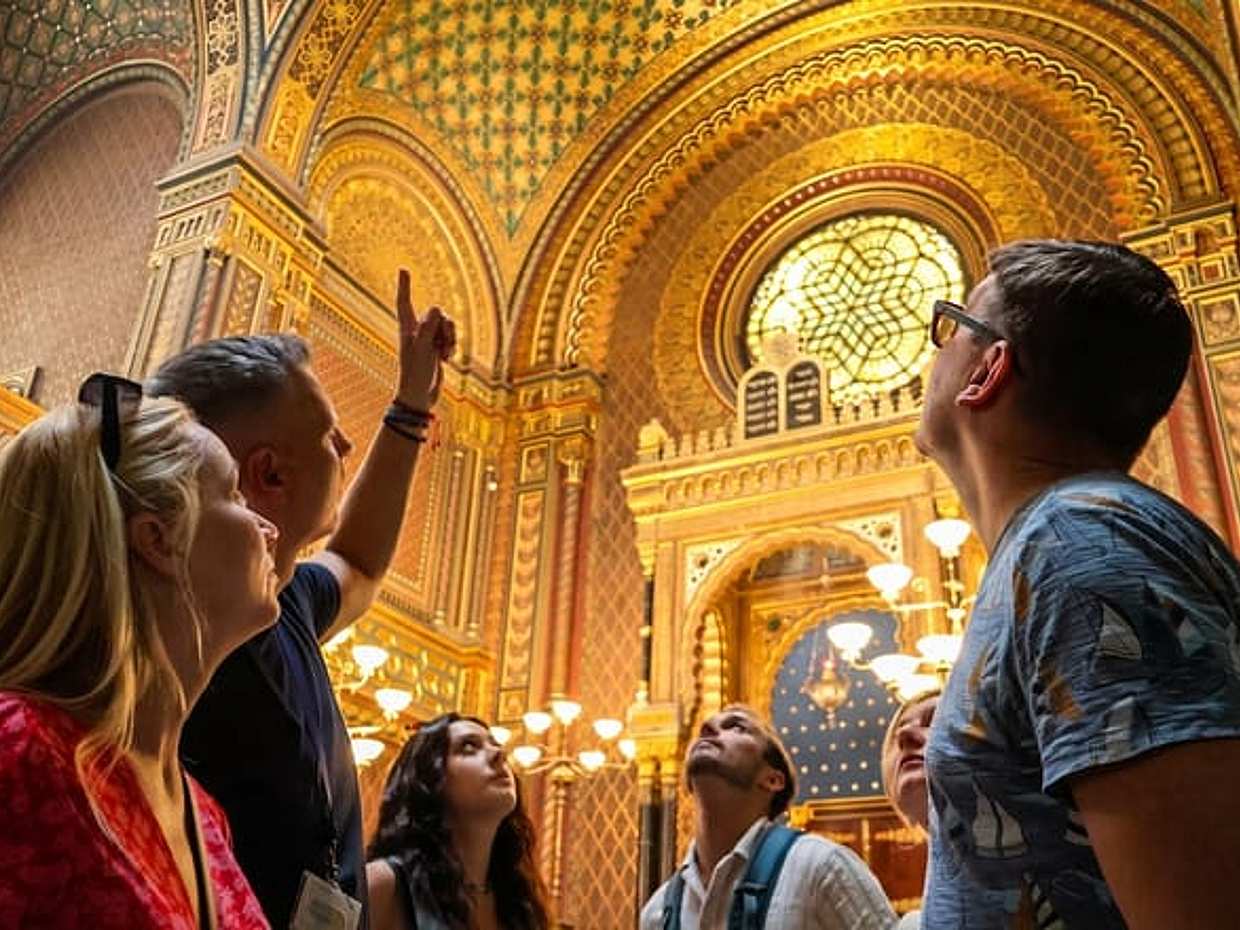 Prague Jewish Quarter Walking Tour with Admission Tickets