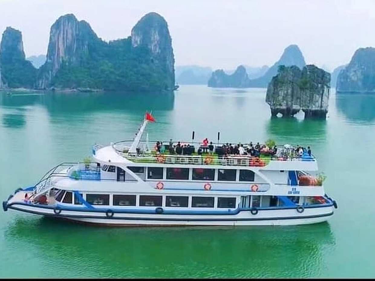 Private Car Transfer On Highway & Join Group on Deluxe Cruise, photo 4