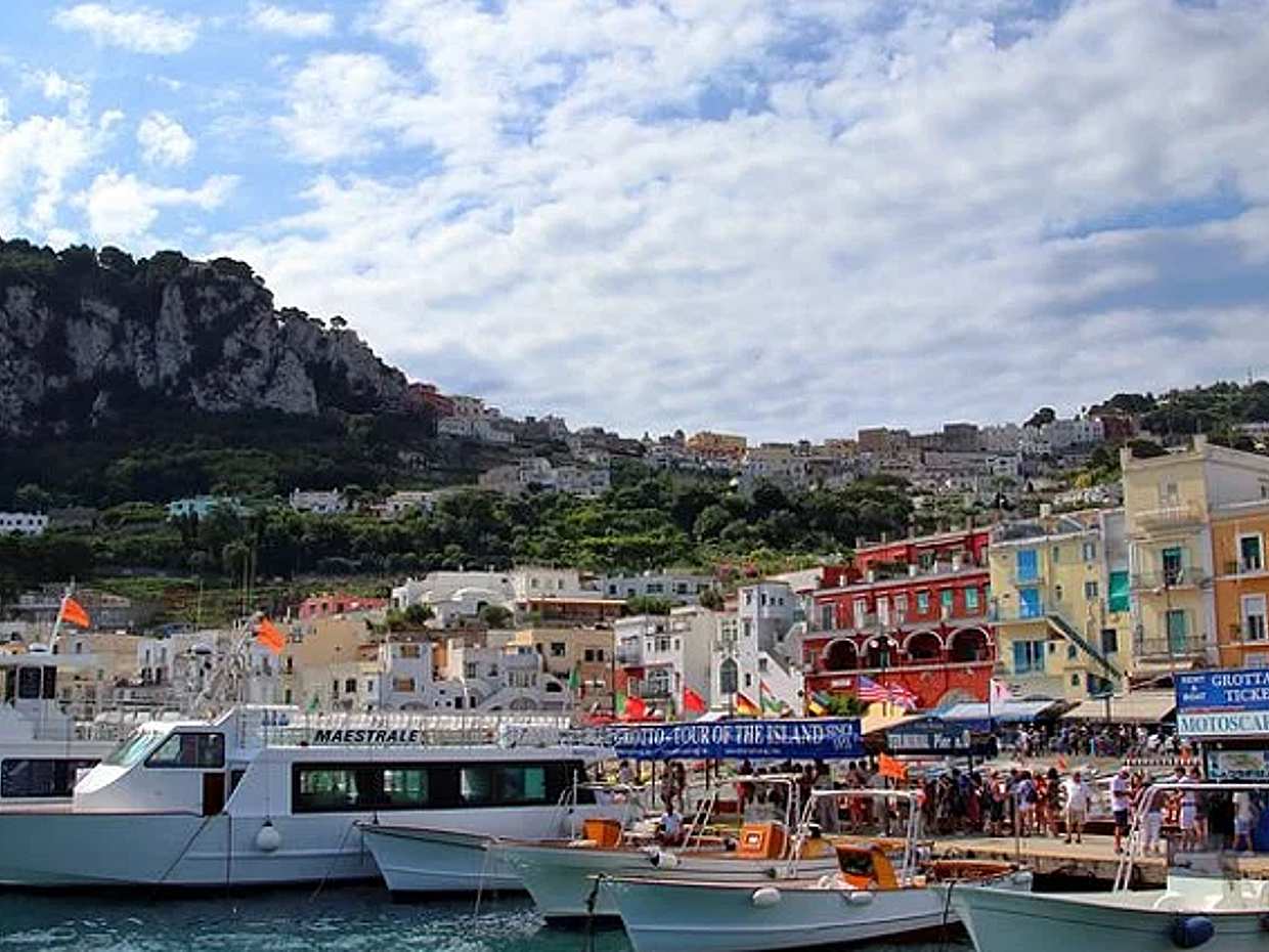 Discover Capri and Sorrento Coast from Naples in Italy, photo 2