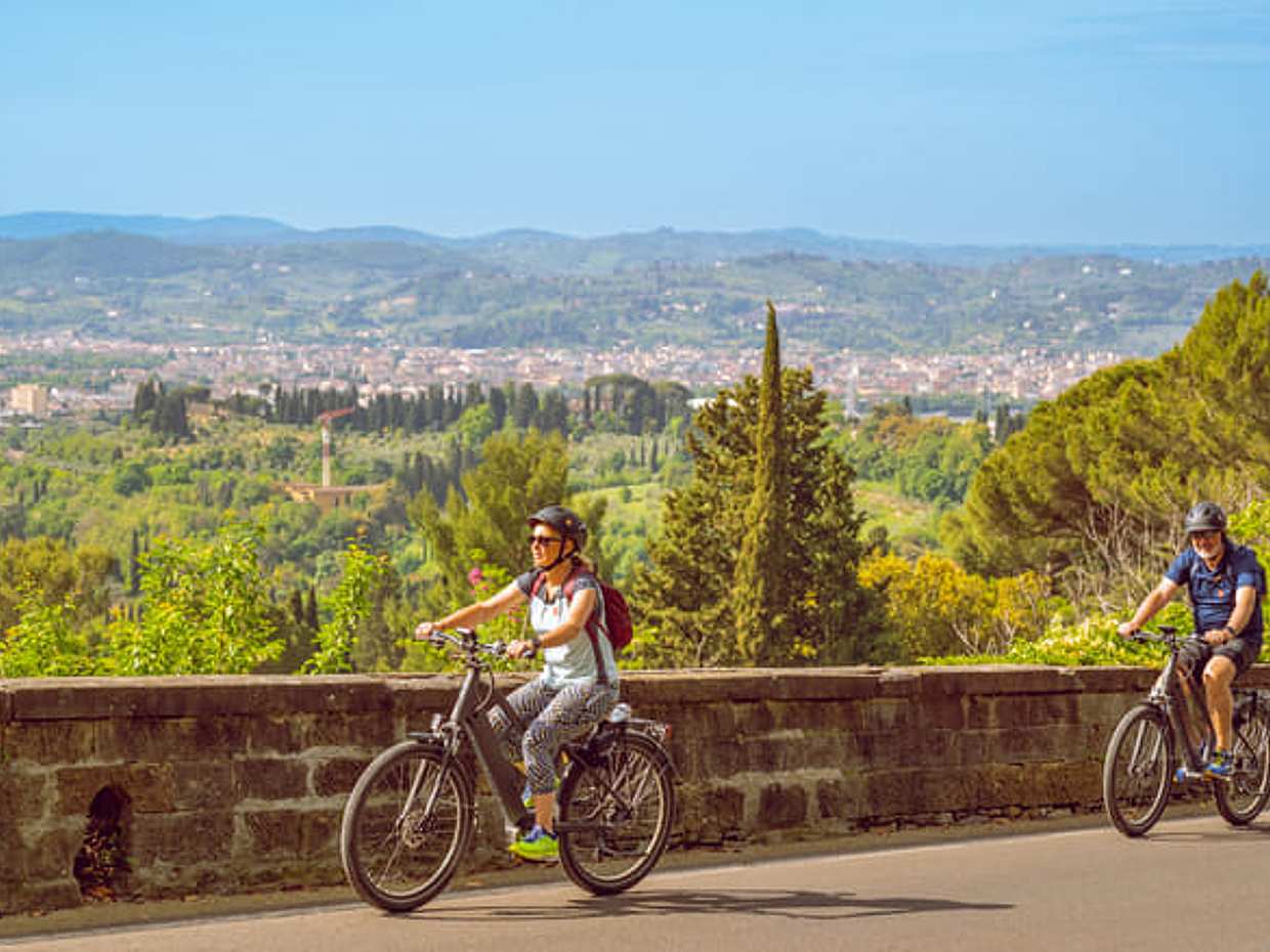 Fiesole E-Bike Adventure: Self-Guided Tour with Audio Guide and Panoramic Views from Florence, photo 4