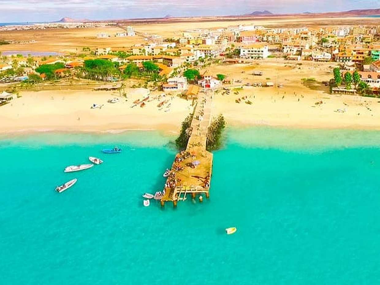 Sal Island: Full-day Private Experience with Local Guide in Cape Verde, Santa Maria, photo 2