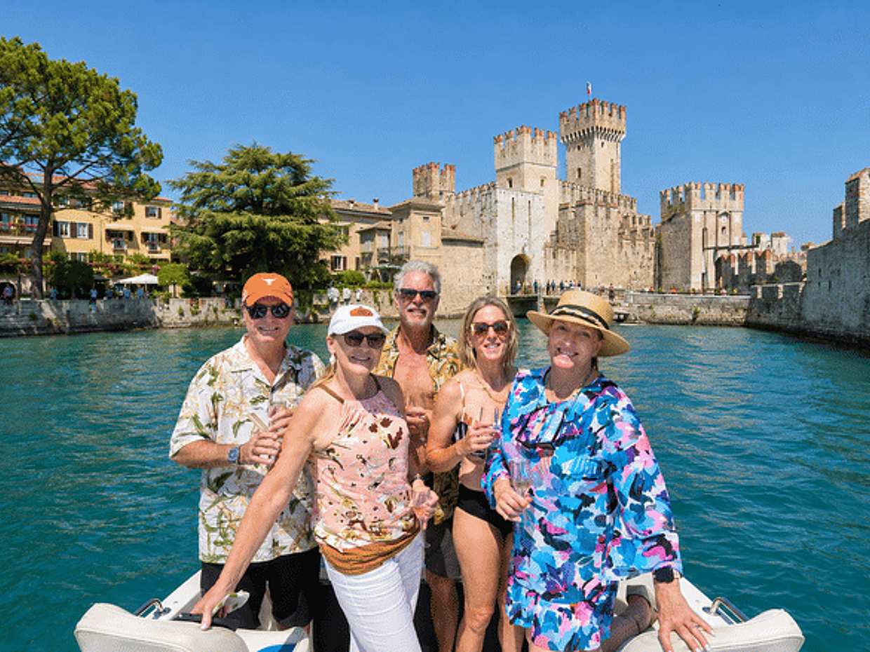 Private Boat Tour to Sirmione with Food Tasting