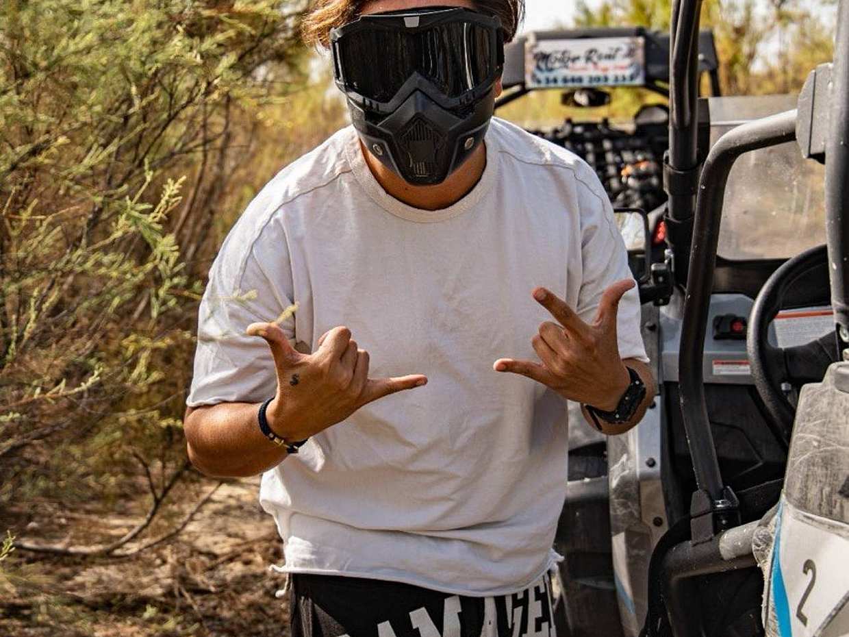 For a complete translation, I need the full HTML. However, assuming the phrase "Ibiza Scenic Buggy Tour for 2 People in Spain" is the only content within an HTML element, here's the translation:


Ibiza Scenic Buggy Tour pour 2 personnes en Espagne