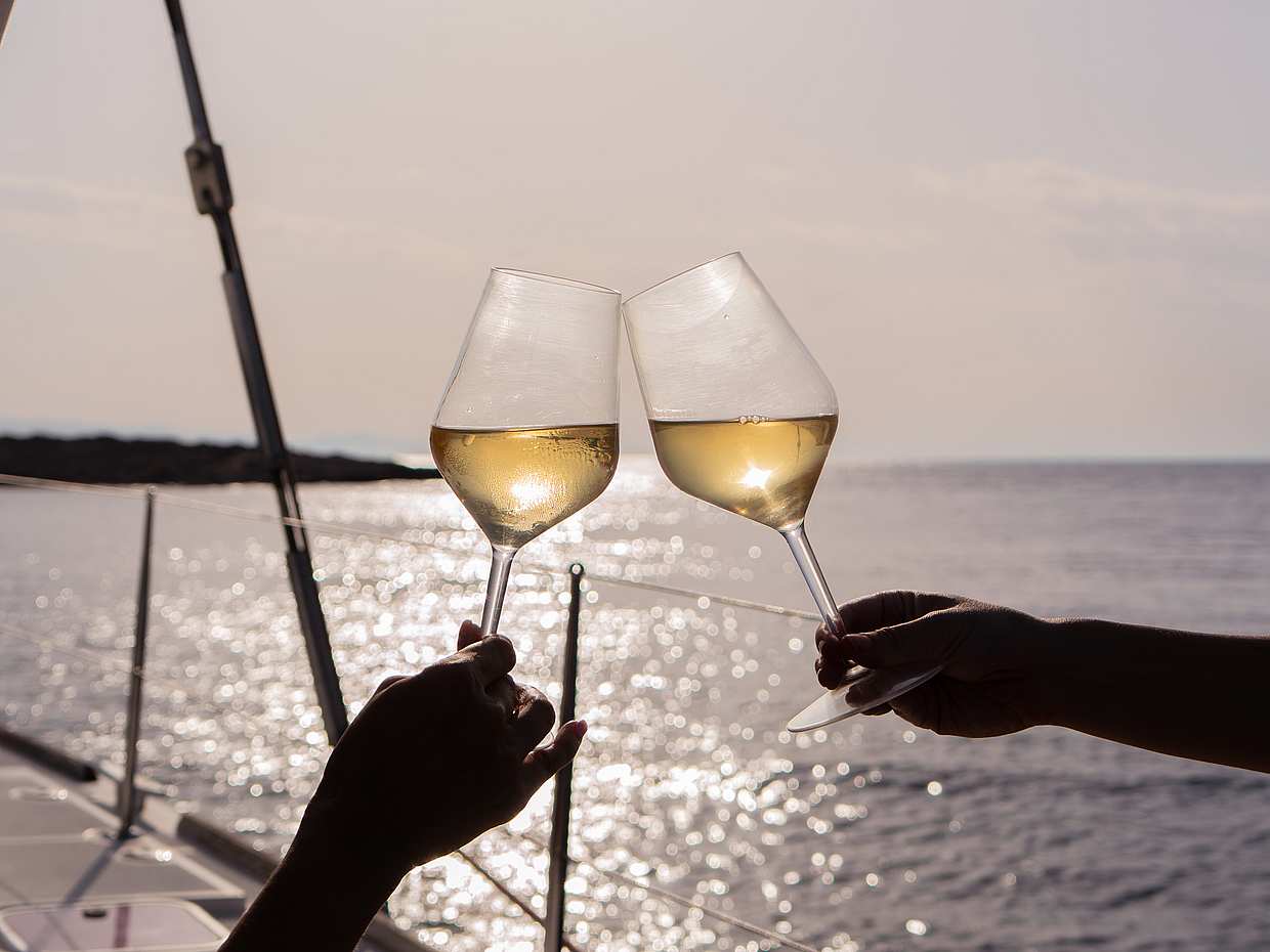 Athens Catamaran Cruise with Greek Cuisine & Free Hotel Transfers in Greece, photo 3
