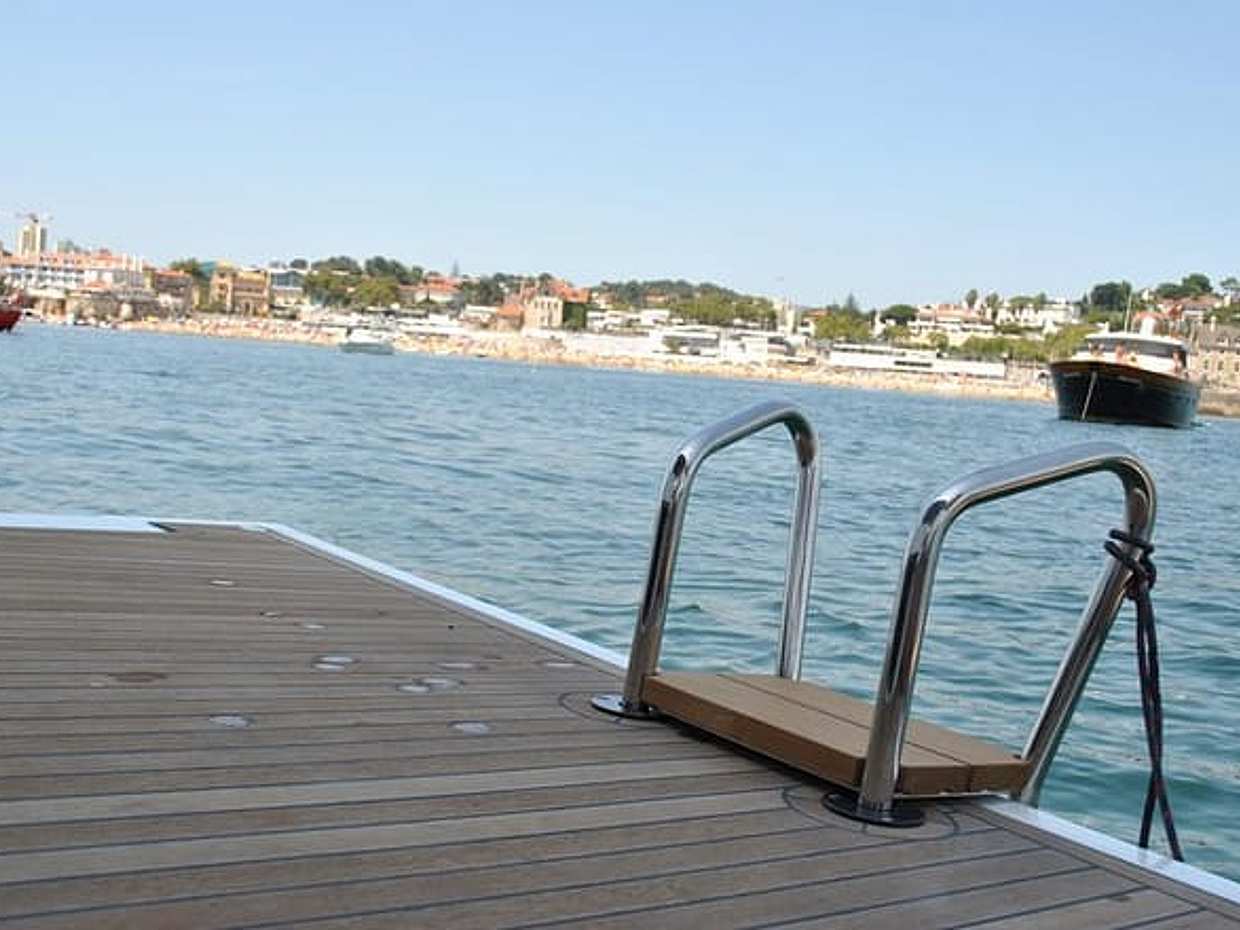 Cascais Luxuriöse Private Segelkreuzfahrt 2h oder 3h mit Begrüßungsgetränk in Portugal, photo 4