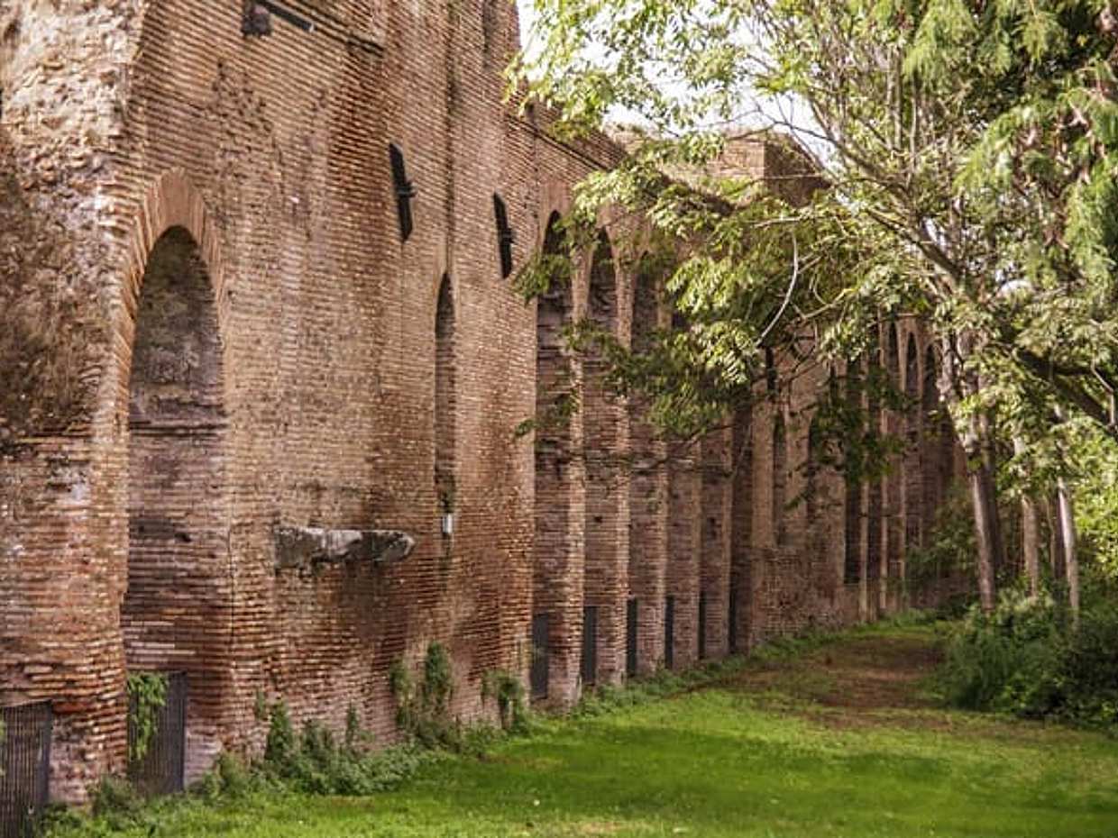 Rome Kids friendly Guided Tour upon the Walls and Undergrounds, photo 5
