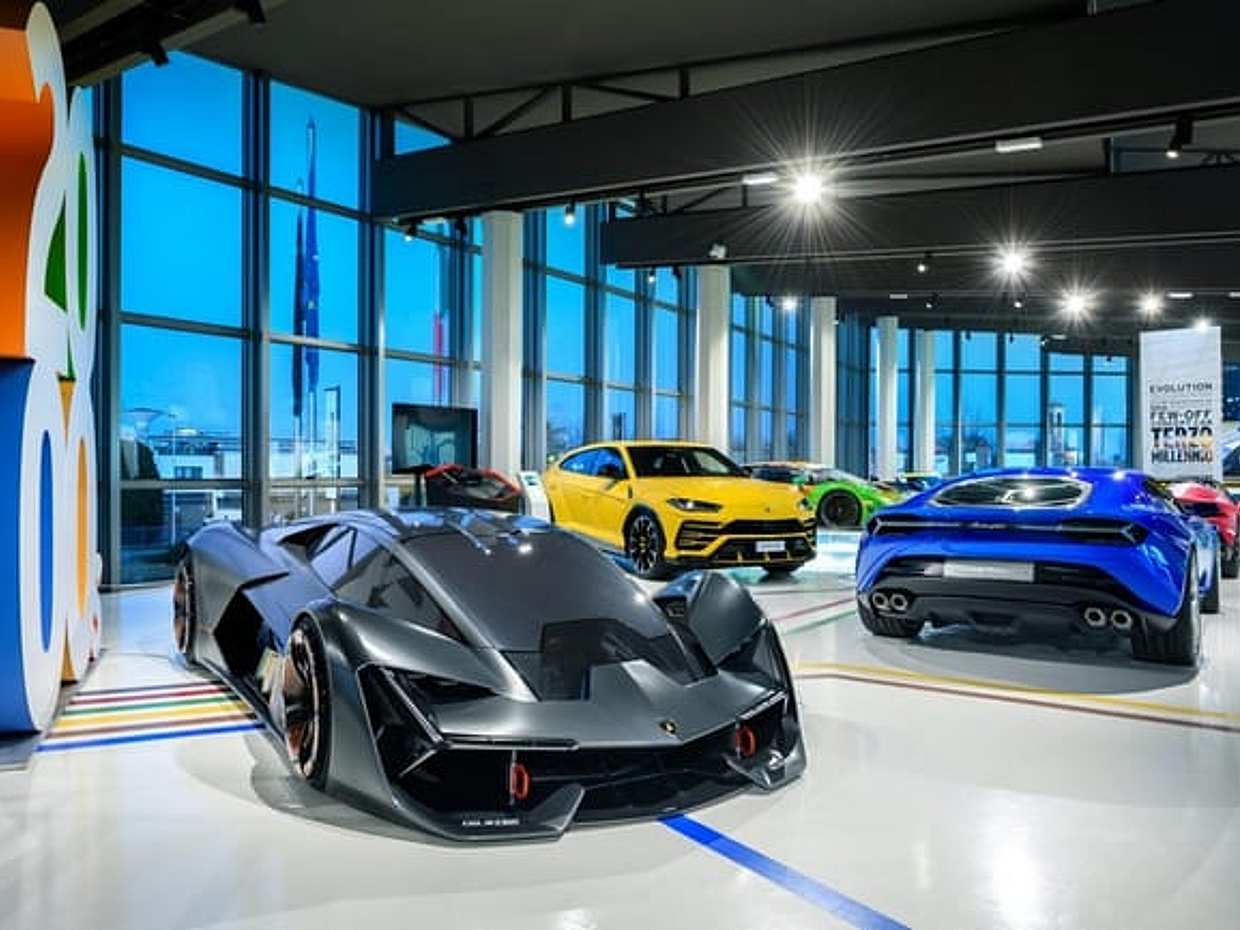 Bologna: Lamborghini Museum English Guided Tour and Entry Ticket