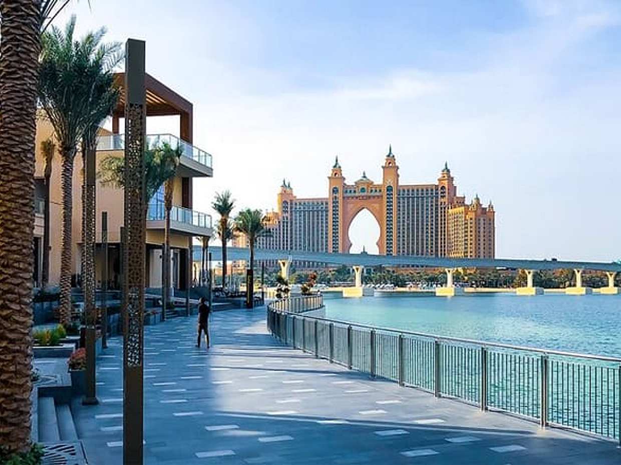Visite de l'île de Palm Jumeirah avec vue tournante à 360°" depuis The View at The Palm !, photo 4