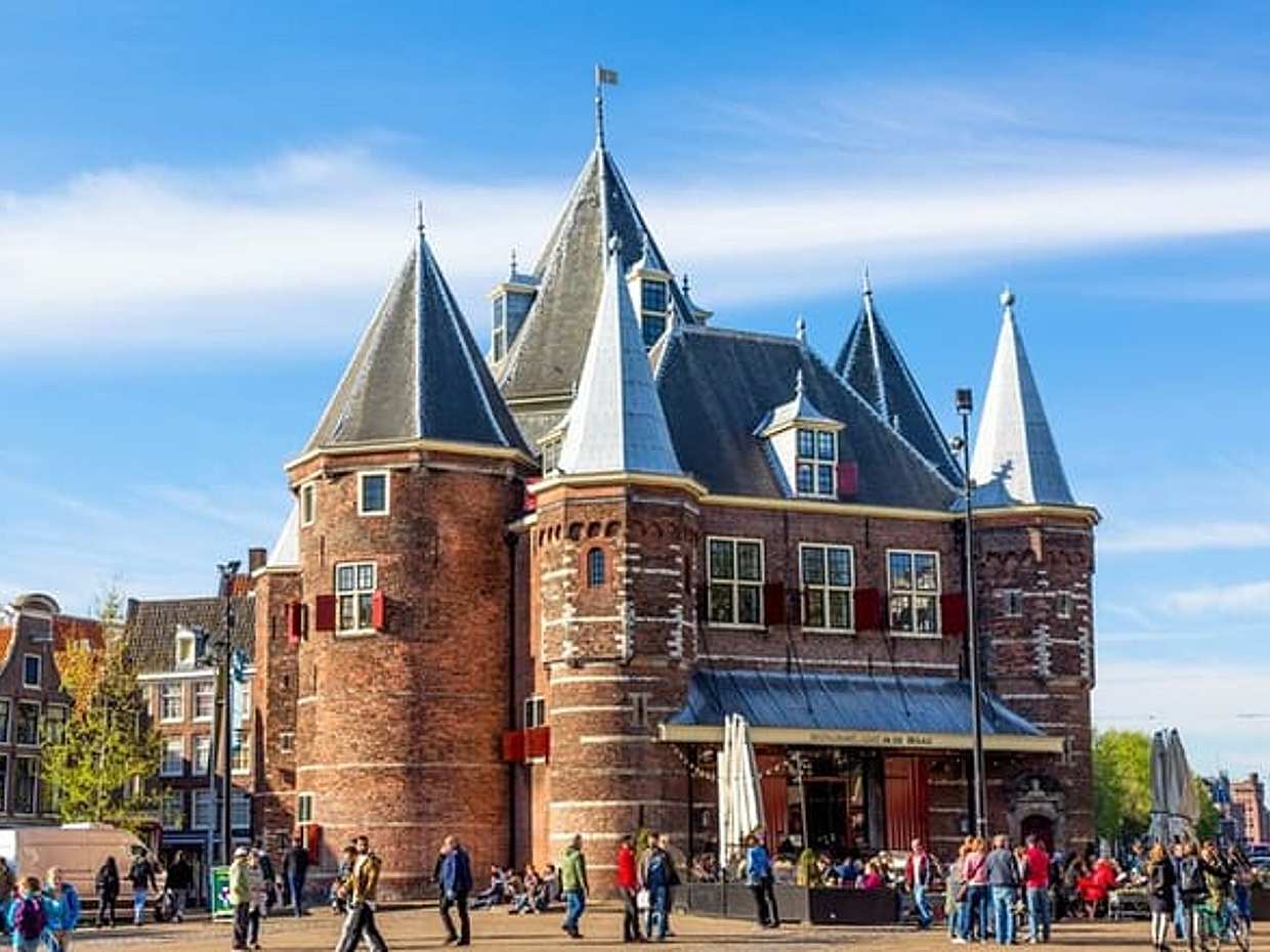 Romantic Amsterdam: Fairytale or Tragedy? Self-Guided PuzzleQuest in Netherlands, photo 5