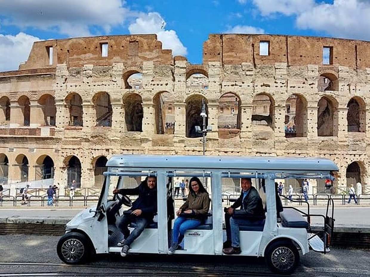 Tour of Rome in 7 Seater Golf Cart