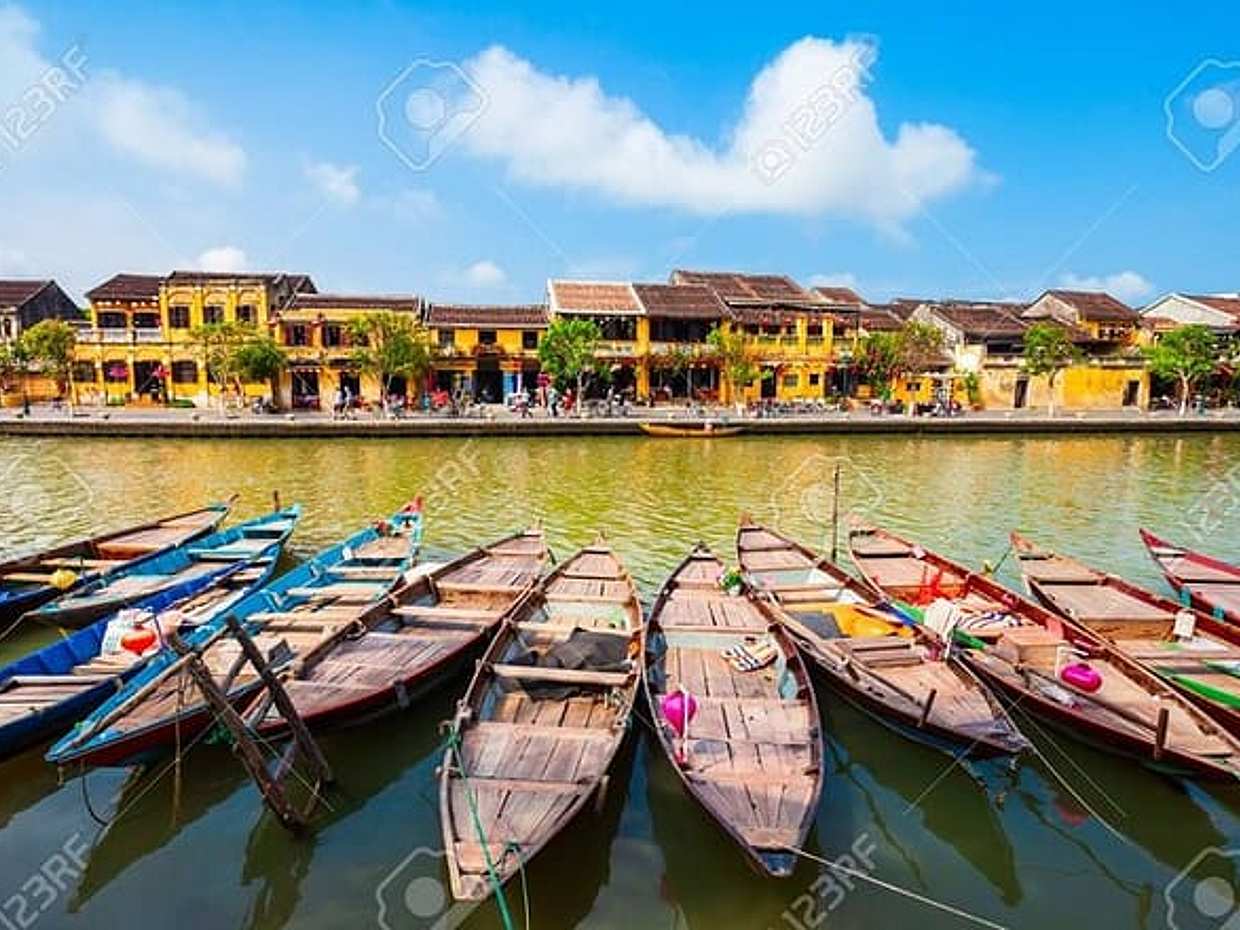 Full day Hoi An old town and Da Nang city in Vietnam