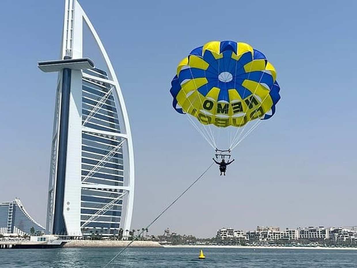 "Przygody z parasailingiem w Dubaju w Zjednoczonych Emiratach Arabskich", photo 4